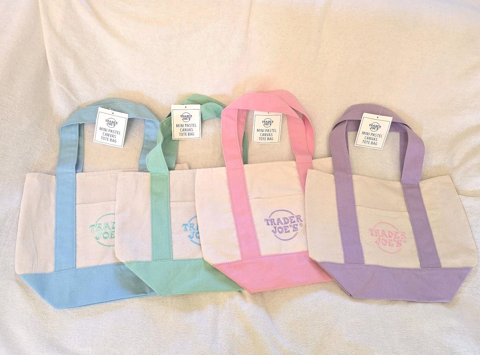 Trader Joe’s Mini Pastel Canvas Tote Bags Set of 4 Easter Colors 2026 Limited