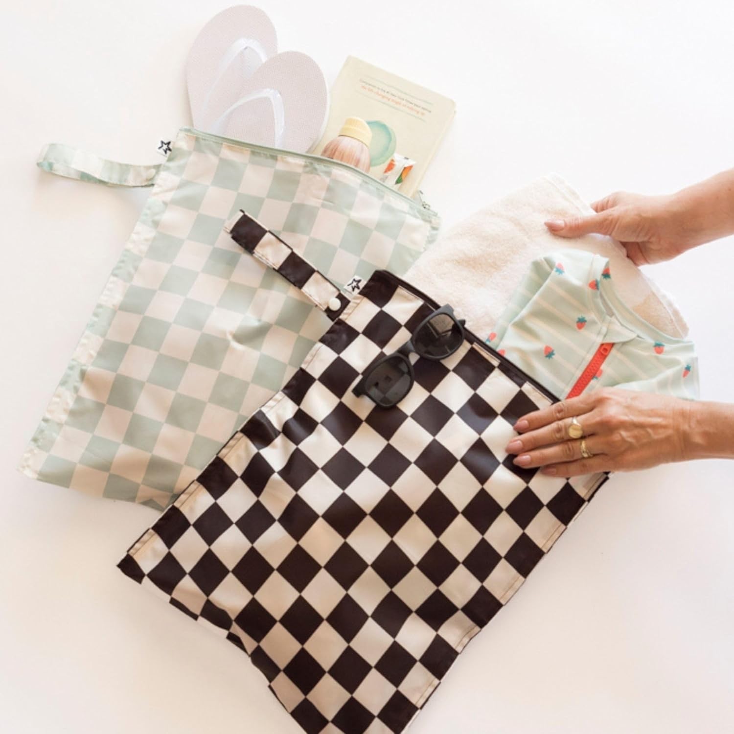 Leakproof Wet Dry Bag Set – Perfect for Swimwear, Baby Gear & Travel Essentials