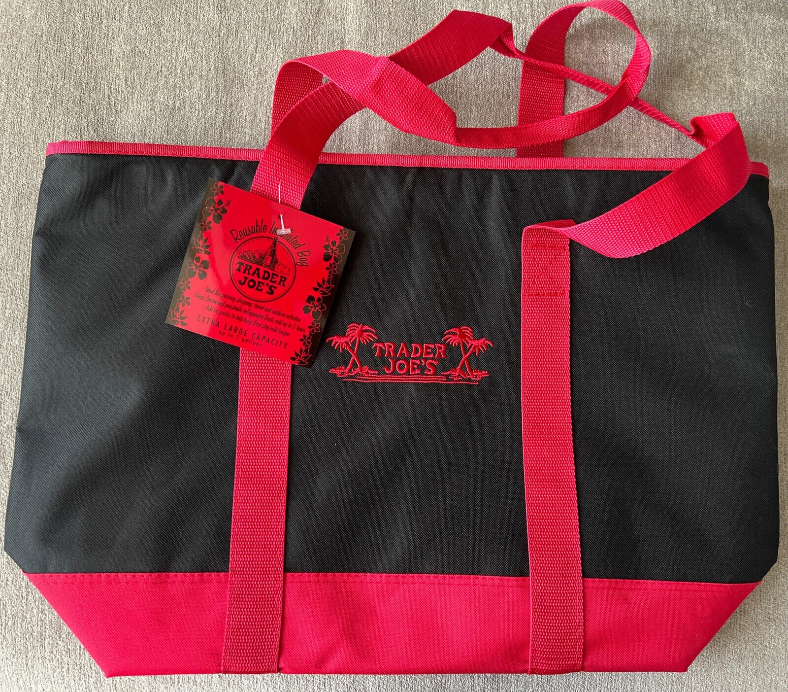 Trader Joe’s Insulated Tote Bag Market Shopper NEW NWT RED BLACK Joes