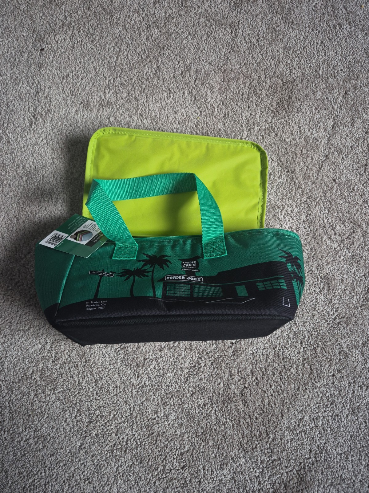 NWT Trader Joe’s Mini Insulated Cooler Tote Bag Teal 1.5 Gallons NEW