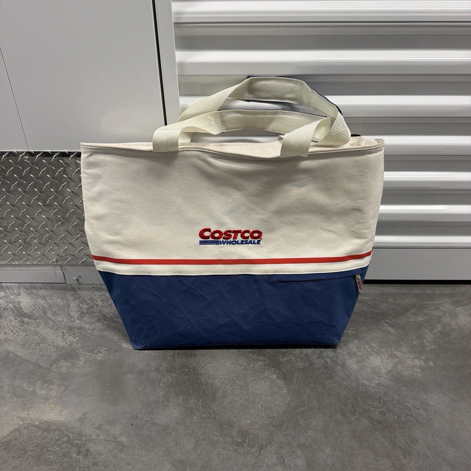 Vintage Costco Wholesale Insulated Bag Tote KeepCoolUSA 24x20x7 Blue White Red