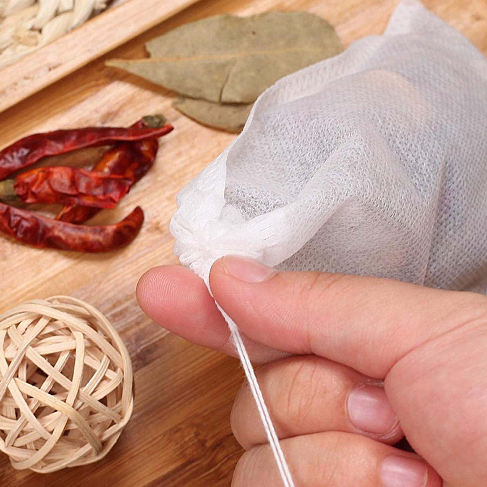 200 Pcs Disposable Tea Filter Bags, 4″ x 6″ /10 x 15cm Safe&Natural White