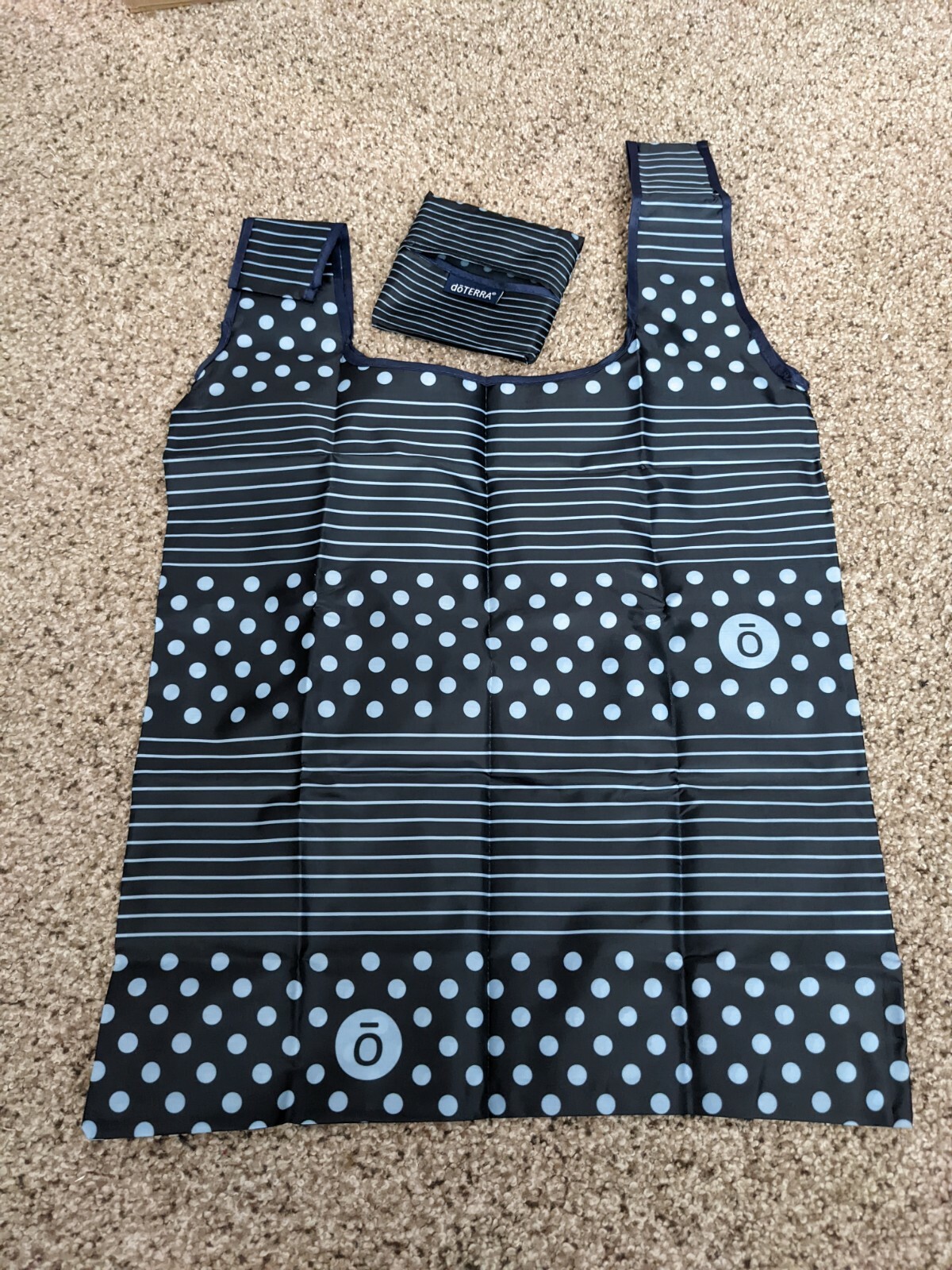 doTERRA Reusable Shopping Bag NEW never used Navy 16.5 x 17.5 x 1 inches