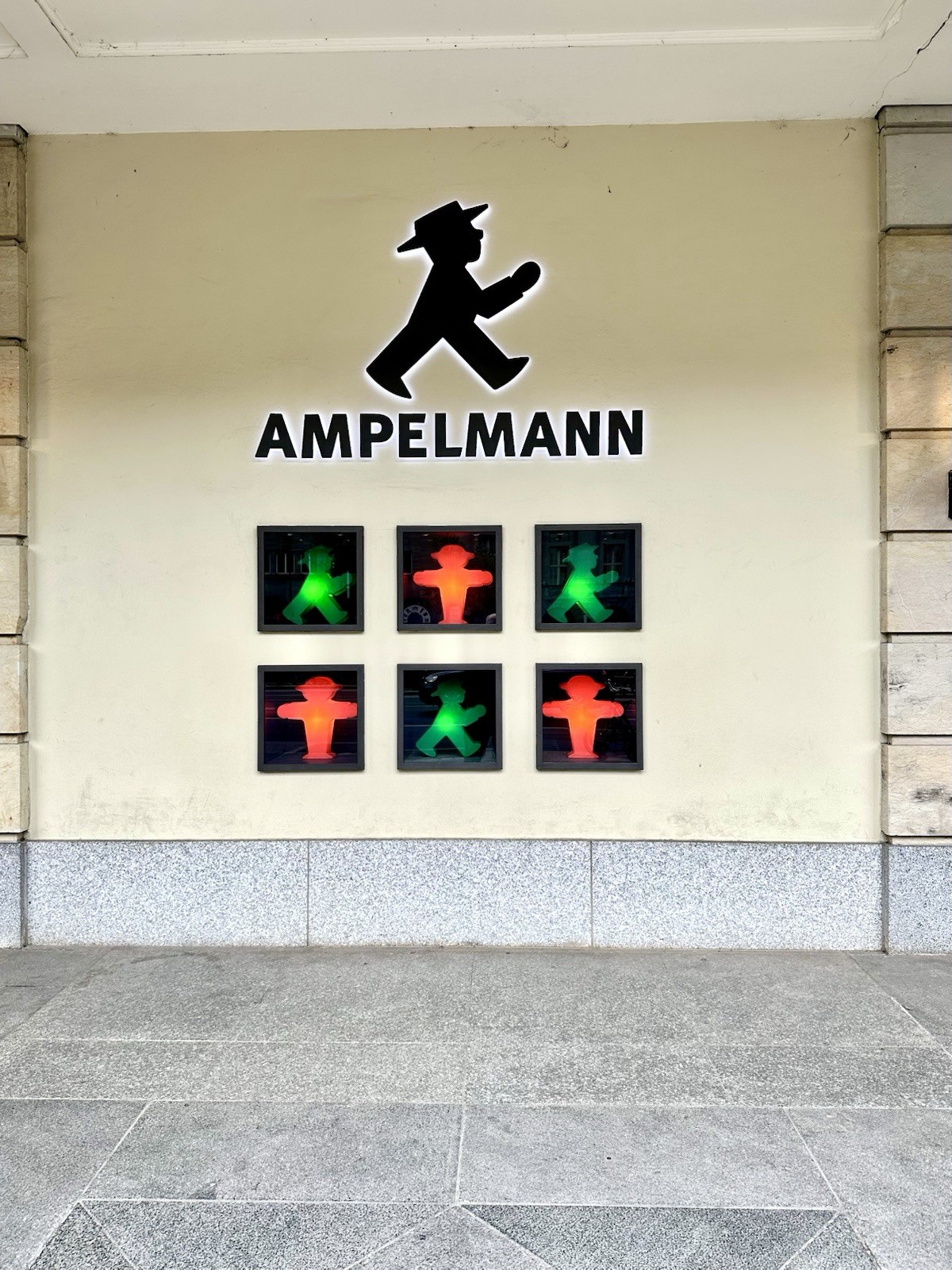 Berlin Ampelmann Tote Bag 💎 German Walk Pedestrian Crossing & Stop/Go ~LAST ONE