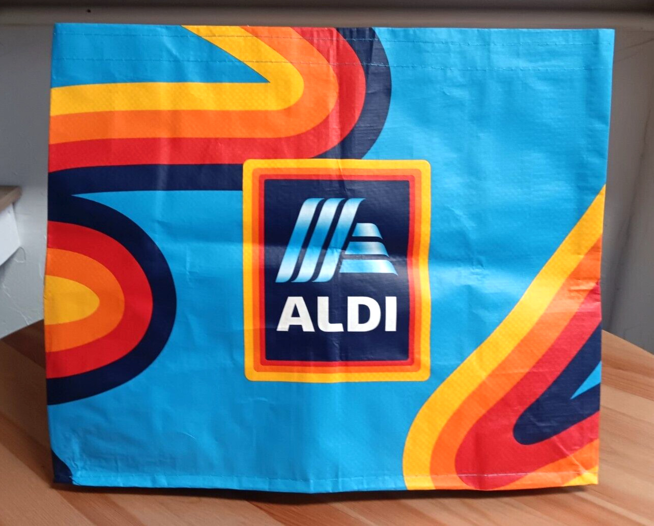 ALDI Super Market Reusable Shopping Bag Tote 17.5×14 in Blue with small Damage