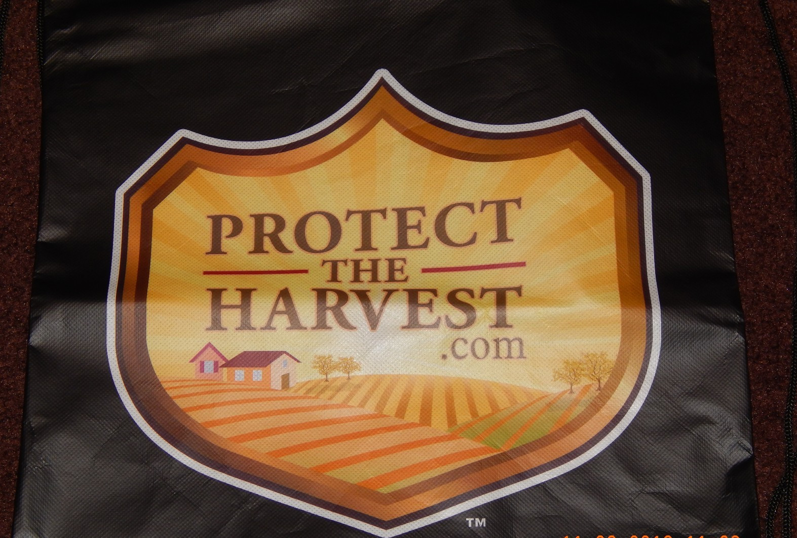 PROTECT THE HARVEST .COM ECO BAG REUSABLE BACKPACK BLACK DRAWSTRING CLOSURE NEW