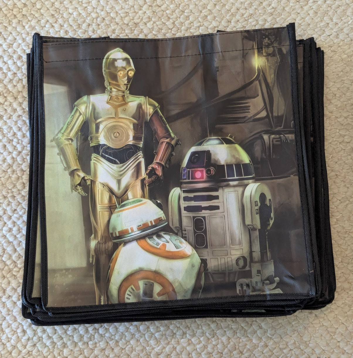 Bulk Lot of 90+ Disney Star Wars Licensed Shopping Tote Reuseable Bags;13X13″X3″