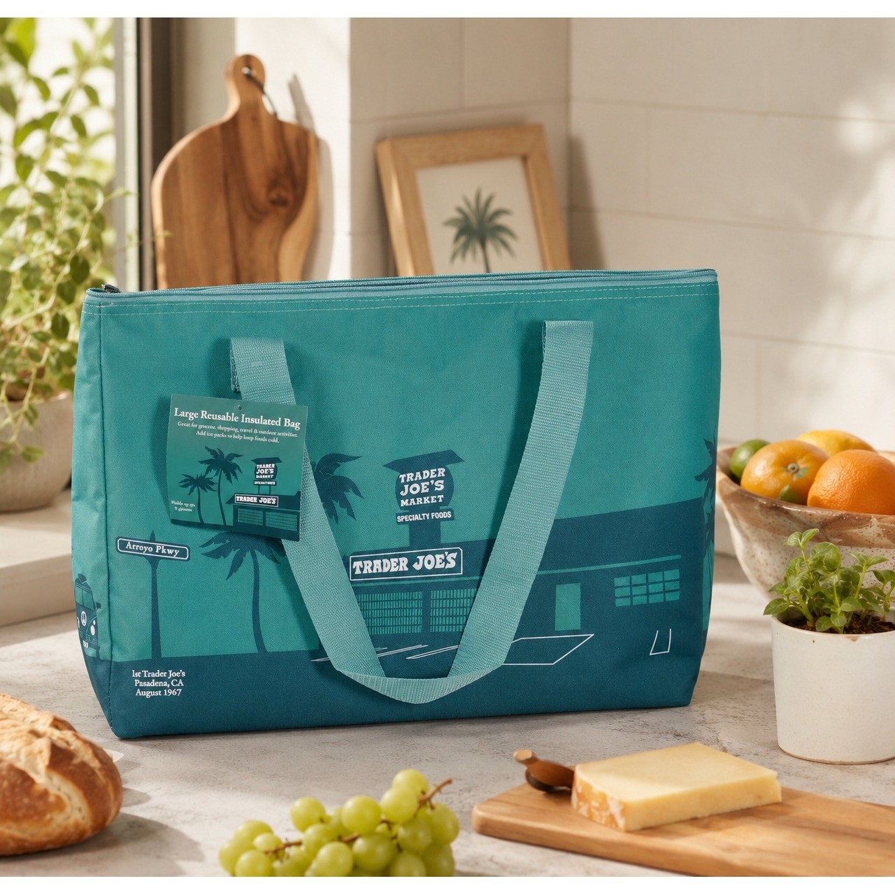 Trader Joes Large Reusable Insulated Bag Teal Navy 8 Gallon 1967 Pasadena 79538