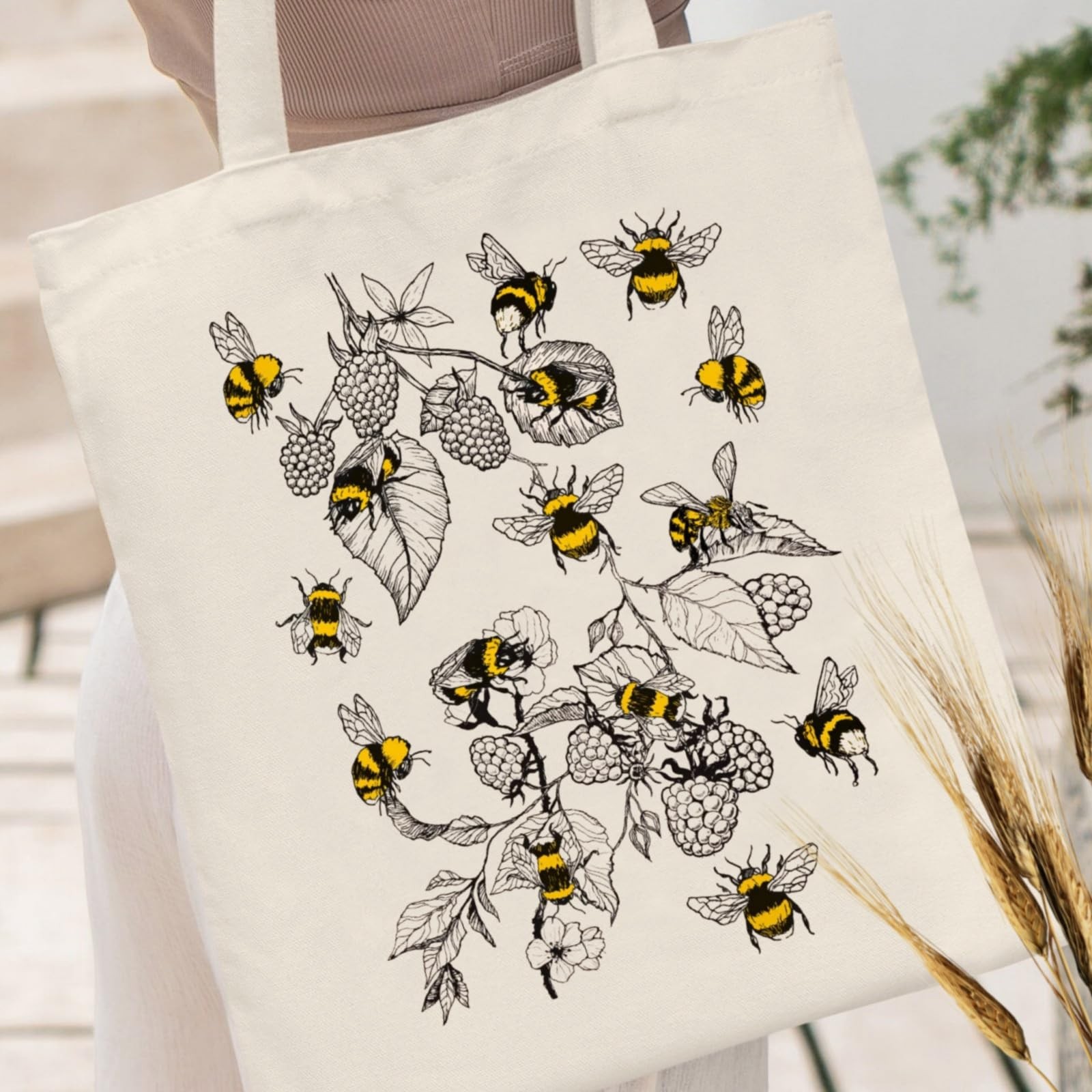 Canvas Tote Bag for Women,Bee Tote Bags with Inner Pocket Totes Gifts For Sho…