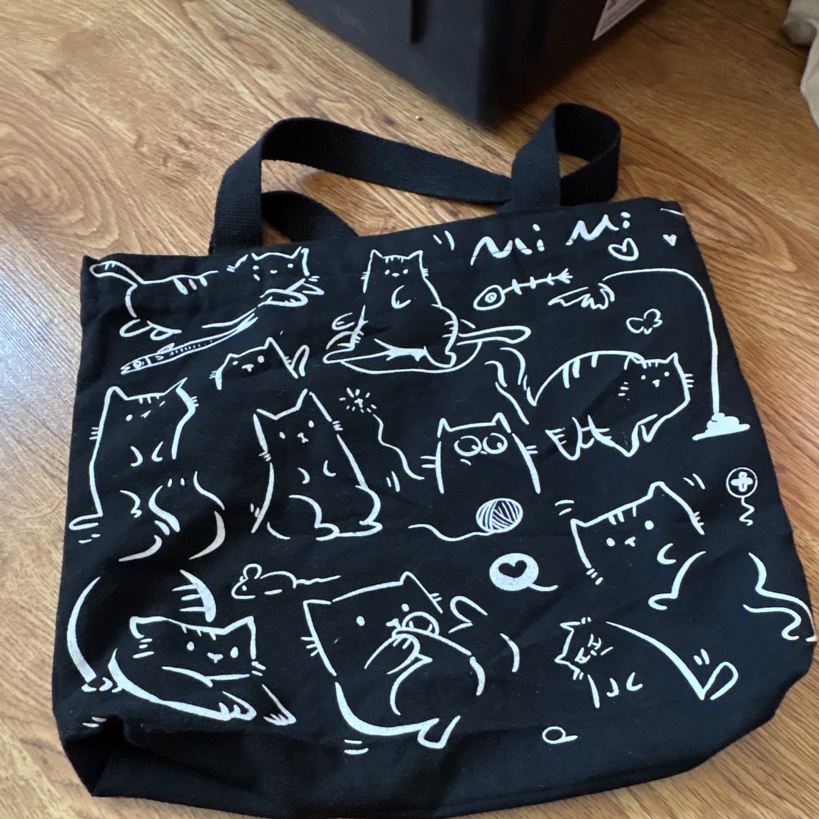 Black/White Polyester Tote Bag 12x8x8 All-Over Cat Doodle Print, Zipper