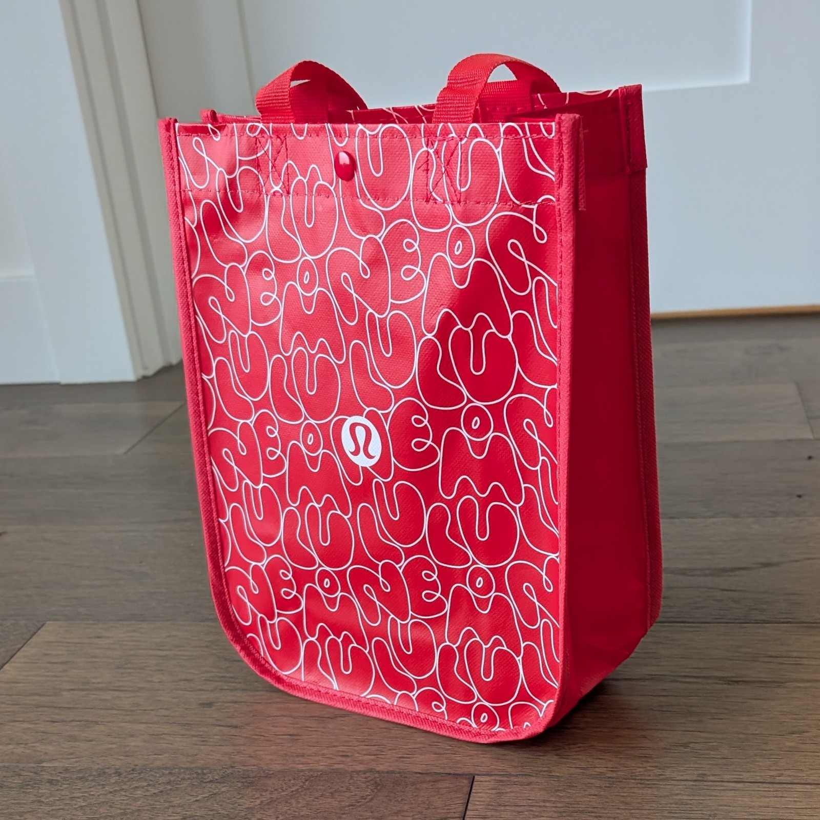 Lululemon Small Reusable Shopping Tote Lunch Bag Ltd Edition Red **NEW!** ⚡ Ship