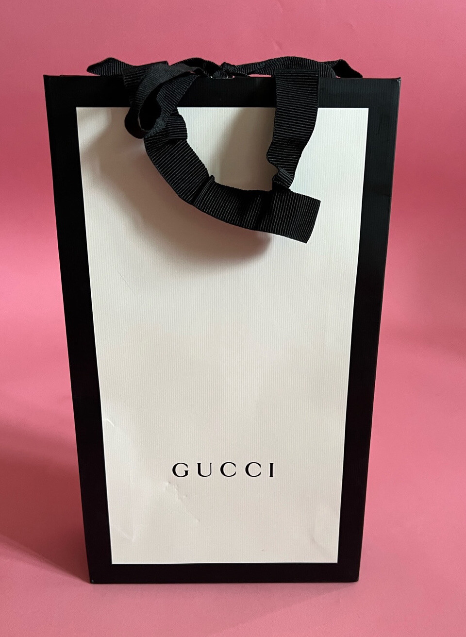 Gucci Paper Reusable Shopping Bag Rope Handle White Black 11″ x 6.5 ” x 3″