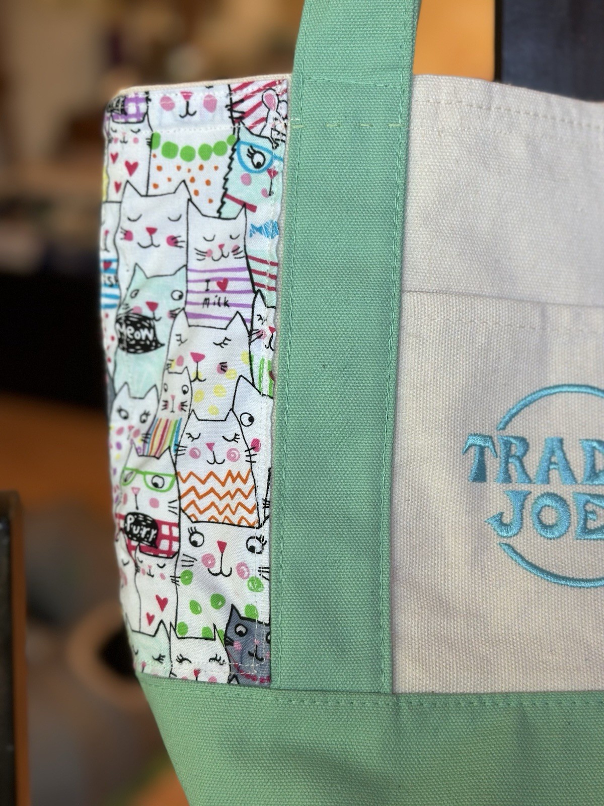 Trader Joe’s Mini Tote Customized Hearty Cats w/Confetti Lining& Pocket& Cushion