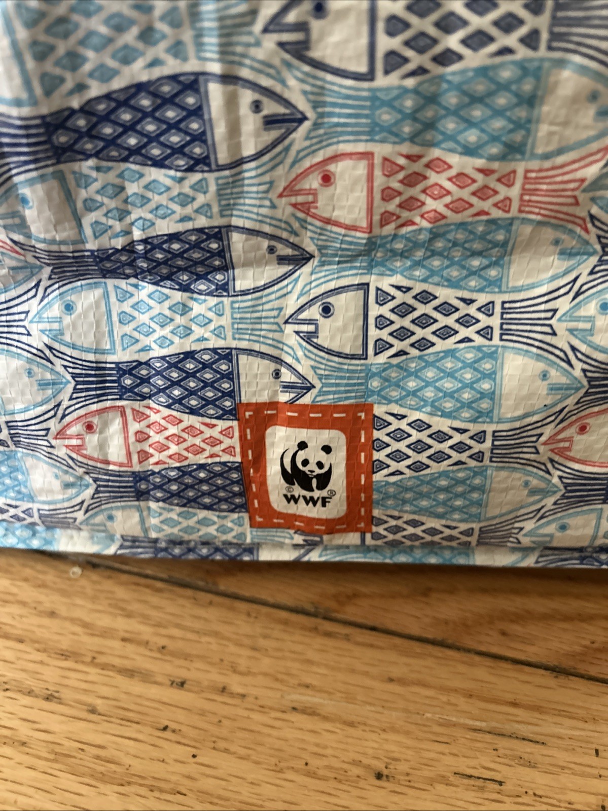 WWF World Wild Life Fund Blue Freezer Tote Bag Insulated Fish Design 7”x10”