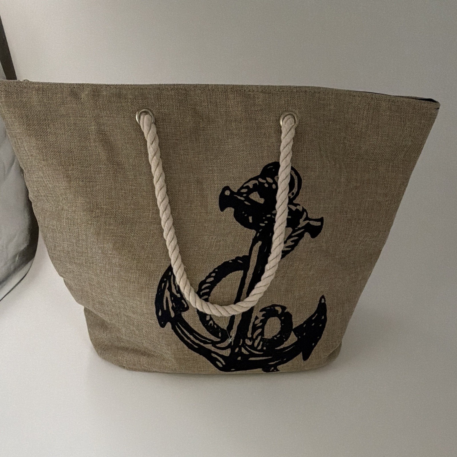 Beige Anchor Pattern Tote Bag w/ Rope Handles & Zipper Closure 22x15x7 in