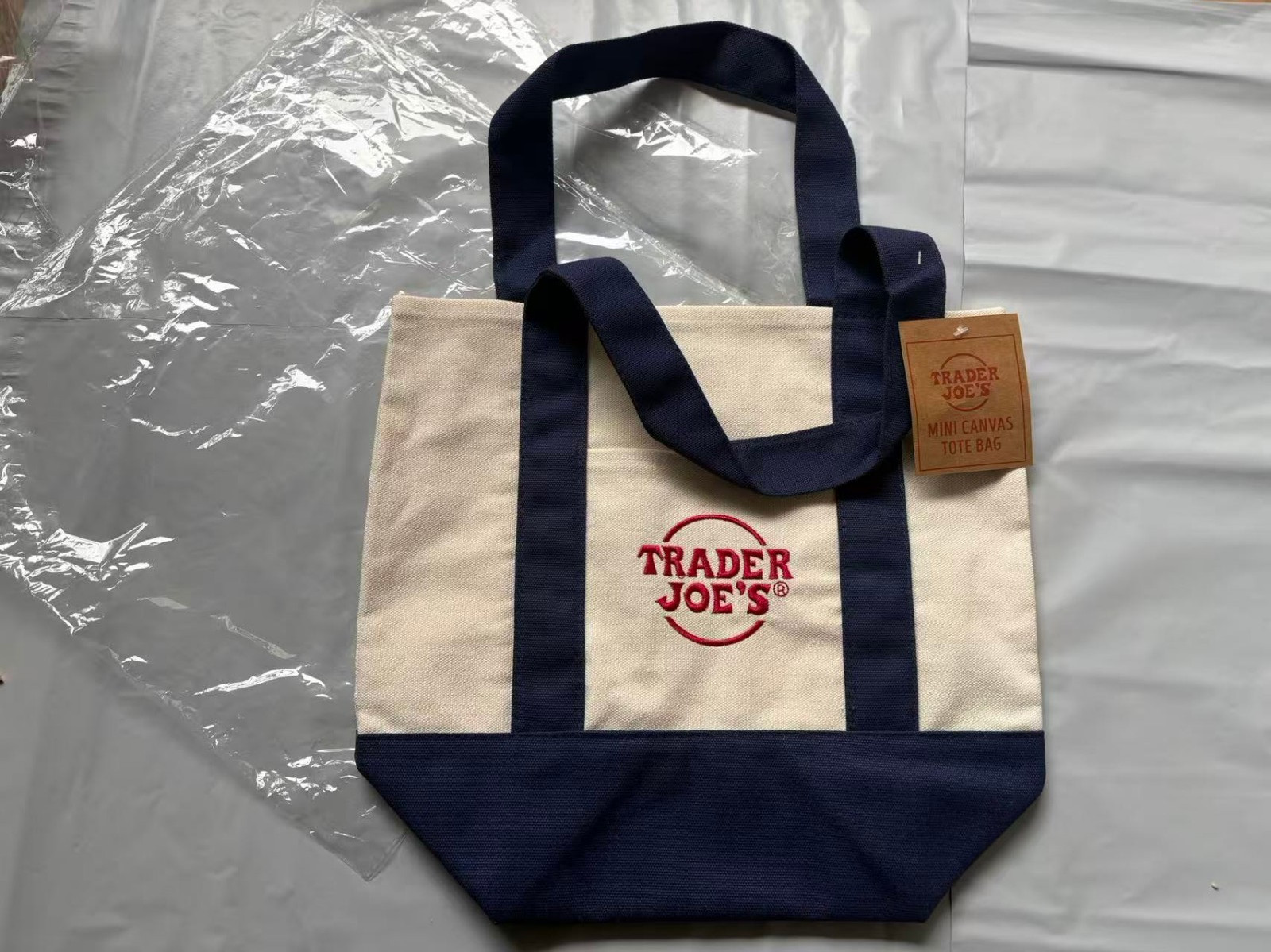Nave shopping bag Trader Joe’s Crew Exclusive Mini Tote