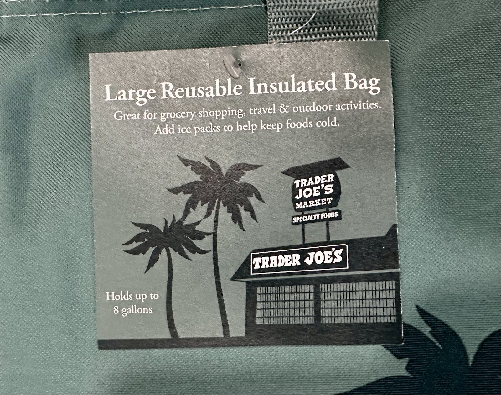 Trader Joe NWT Limited Edition COLOR 8 GALLON INSULATED REUSABLE TOTE BEACH BAG