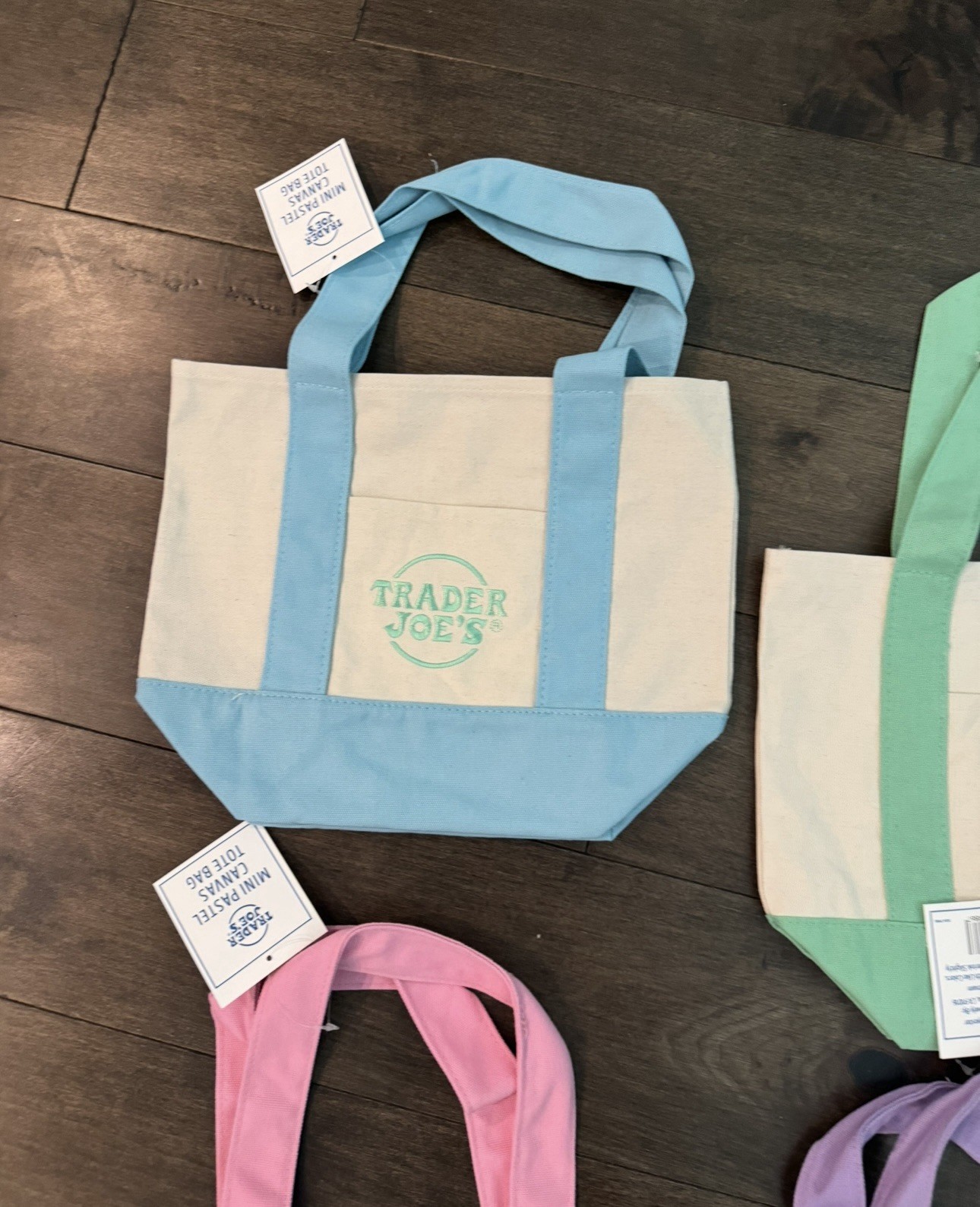 Trader Joe’s Pastel Mini Canvas Tote Bags 2025 LIMITED EDITION NWT LOT OF 4