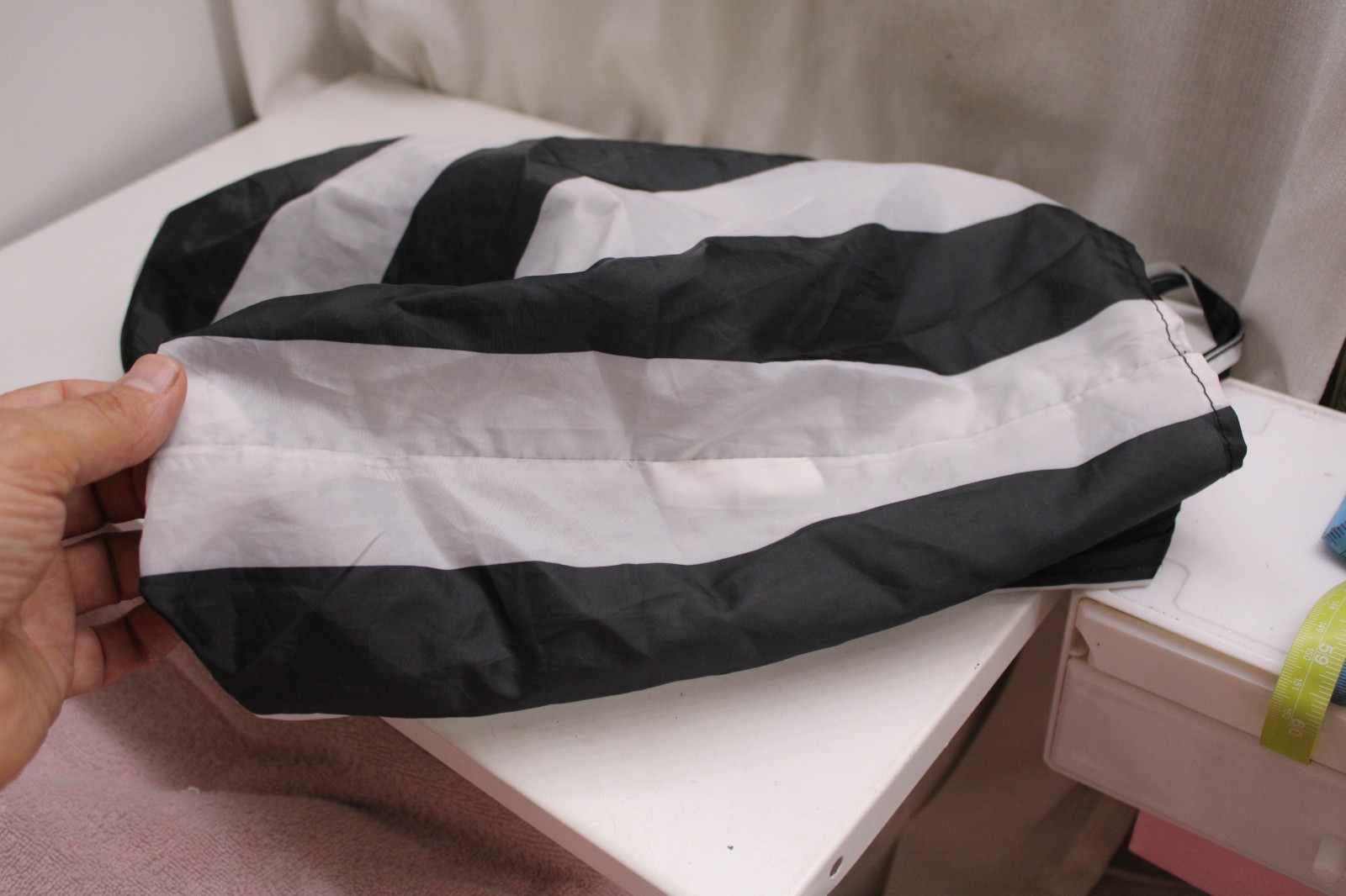 IKEA SKYNKE tote shop gym beach bag stripe/black white17¾x14¼X4inches Polyester