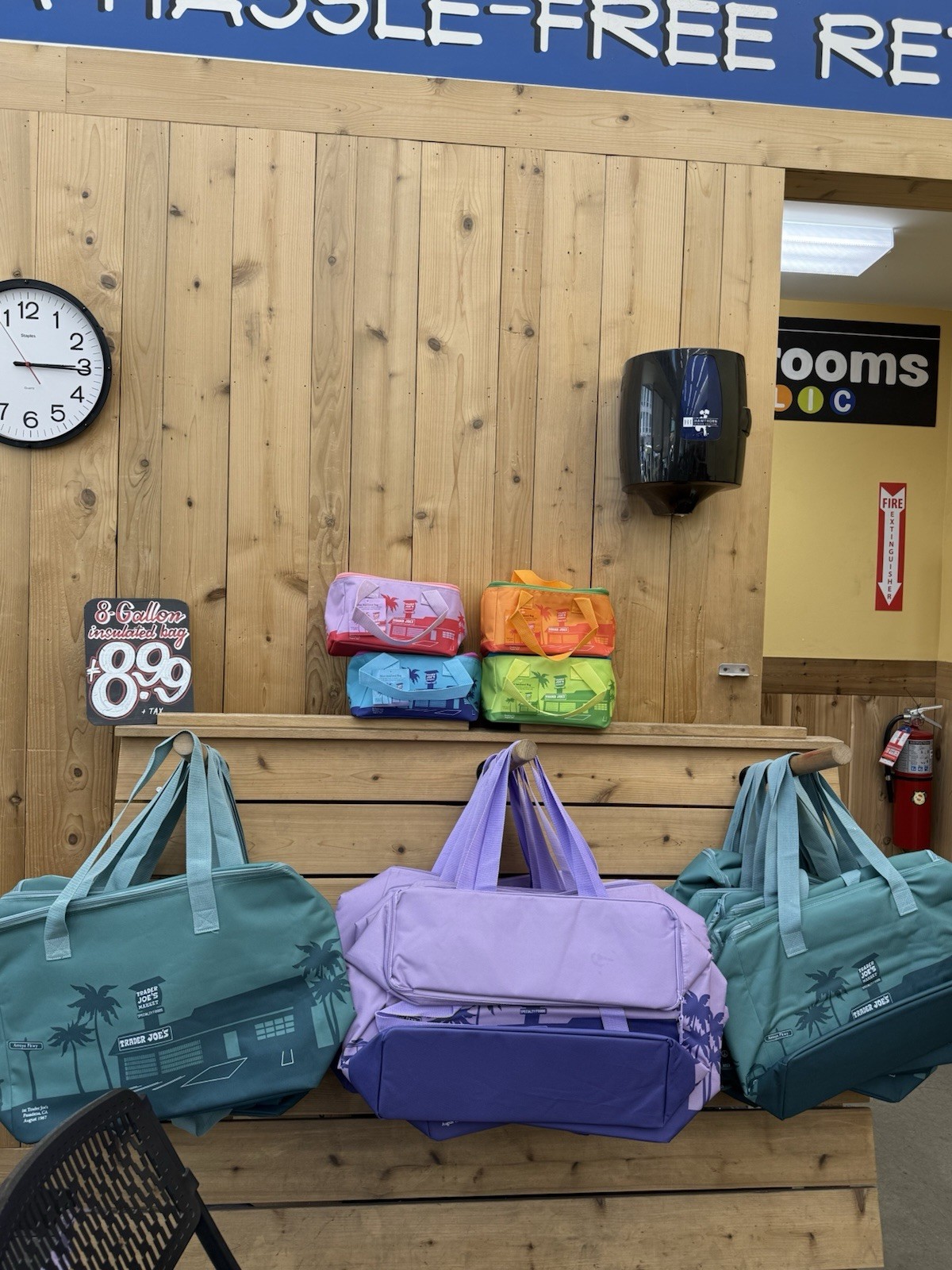 Trader Joe’s Mini Insulated Cooler Tote Bag Summer 2026 set of 6