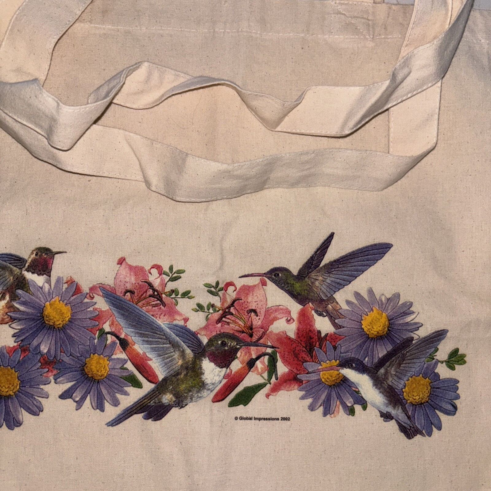Shopping Bag-15″ White With Hummingbird And Flowers- Global Impressions 2002