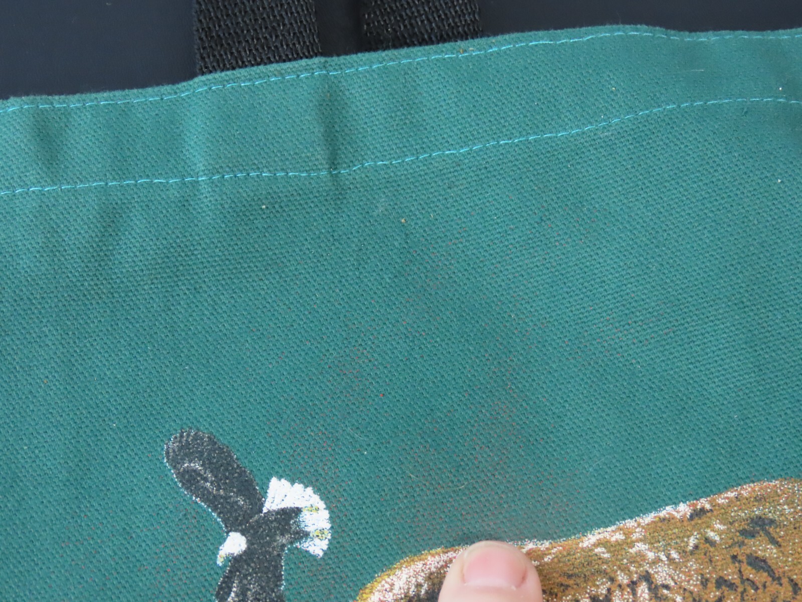READ Alaska Animals Green Cloth Carrying Tote 16″x16.5″ with Black Nylon Handles