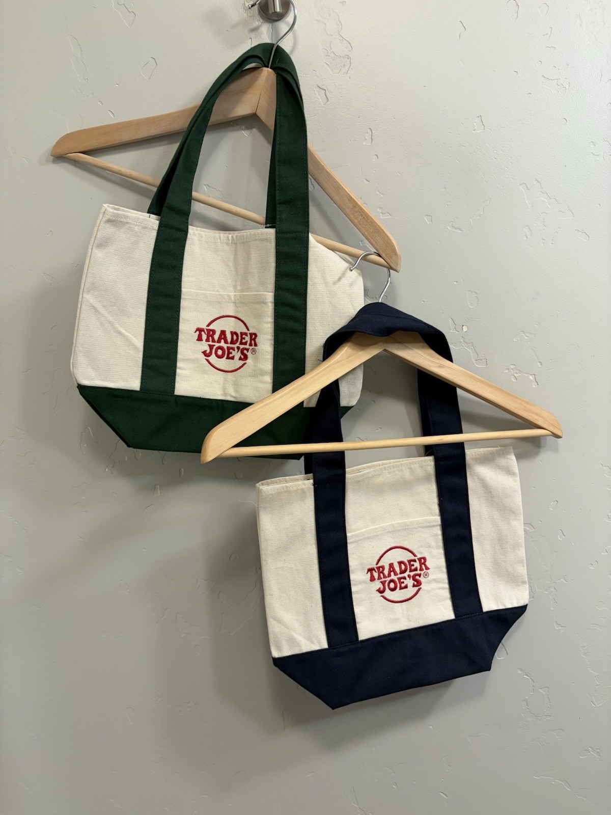 Trader Joe’s NWT (Lot of 2) Blue Mini and Green Mini Canvas Tote Bags 12x10x5