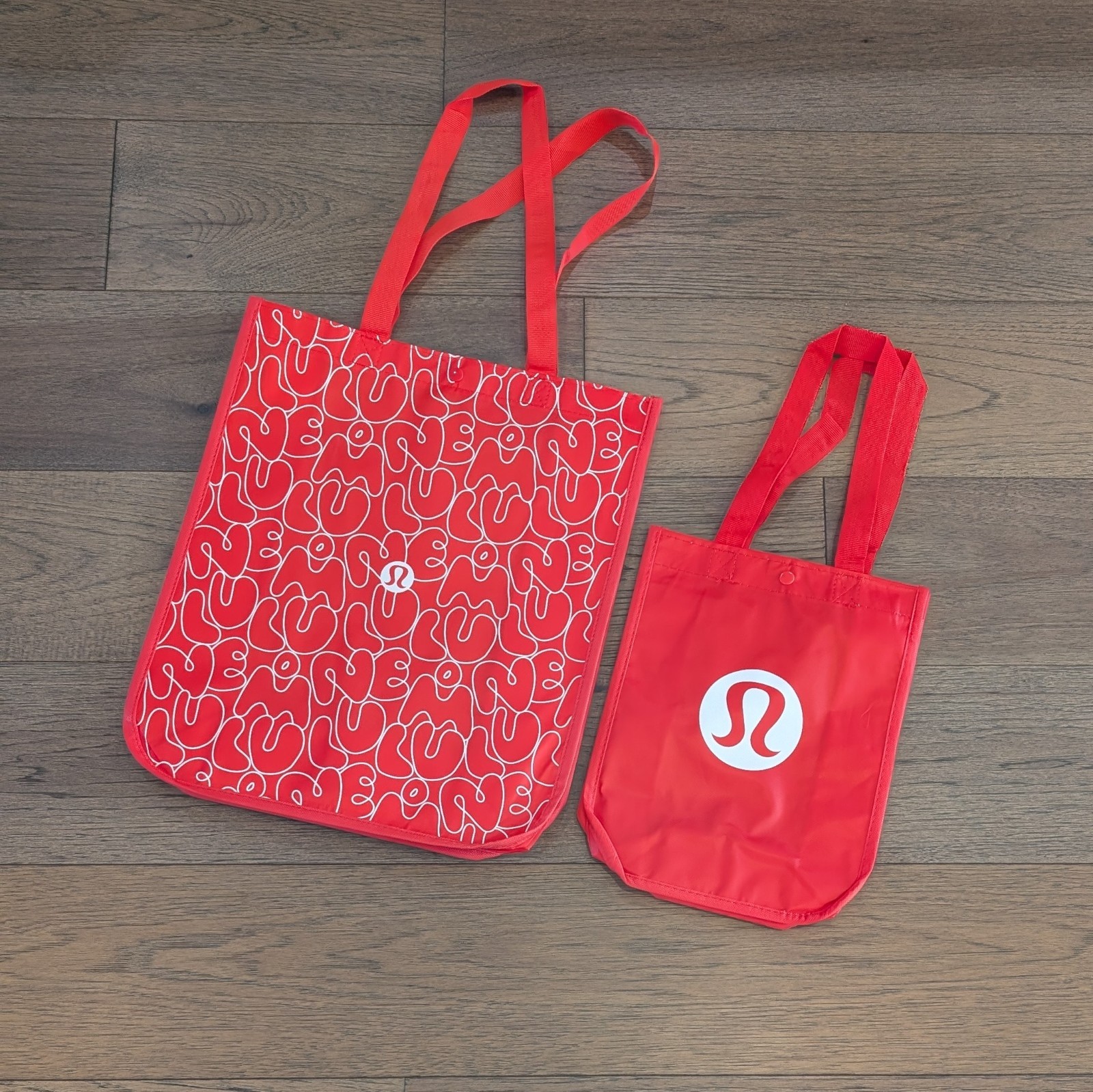 Lululemon Lot of 2 Large Small Shopping Totes Lunch Bags 🩷 Red 🩷 *NEW!* ⚡ Ship