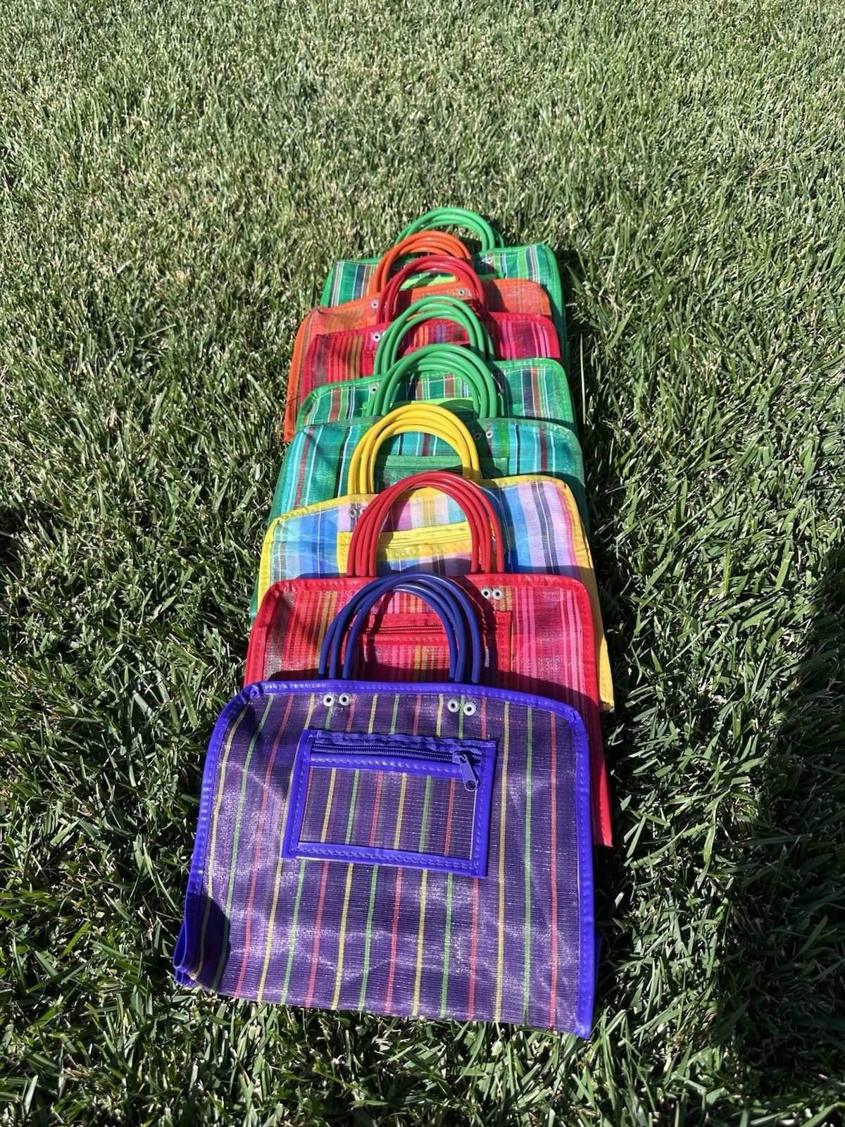 Multicolor Stripe Plastic Reusable Tote 25 Bag w/ Handles, 9-15 inches