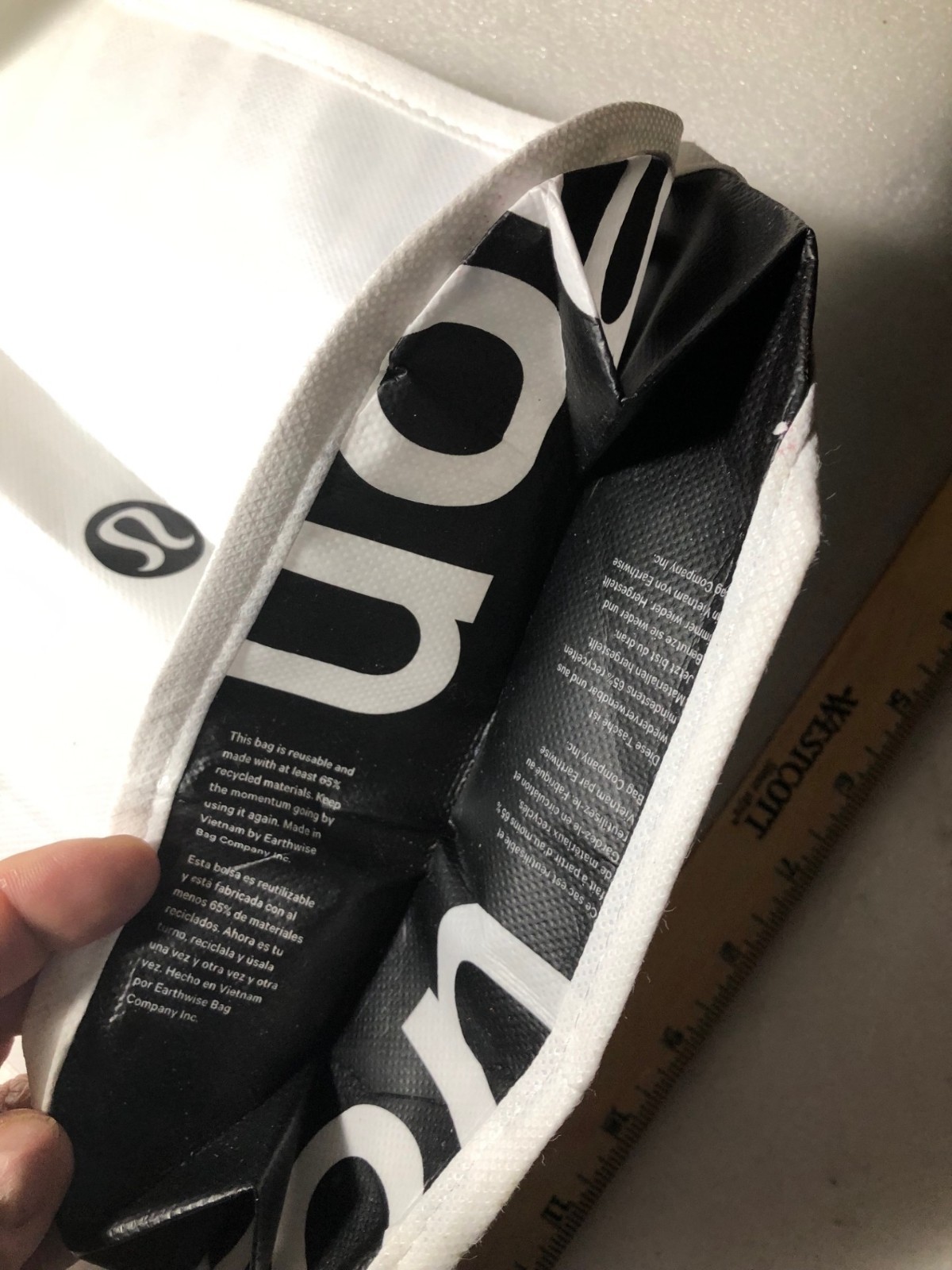 Lululemon Shopping Tote Bag White/Black Logo, Reusable, 12″Lx4″Dx9″W(Z1