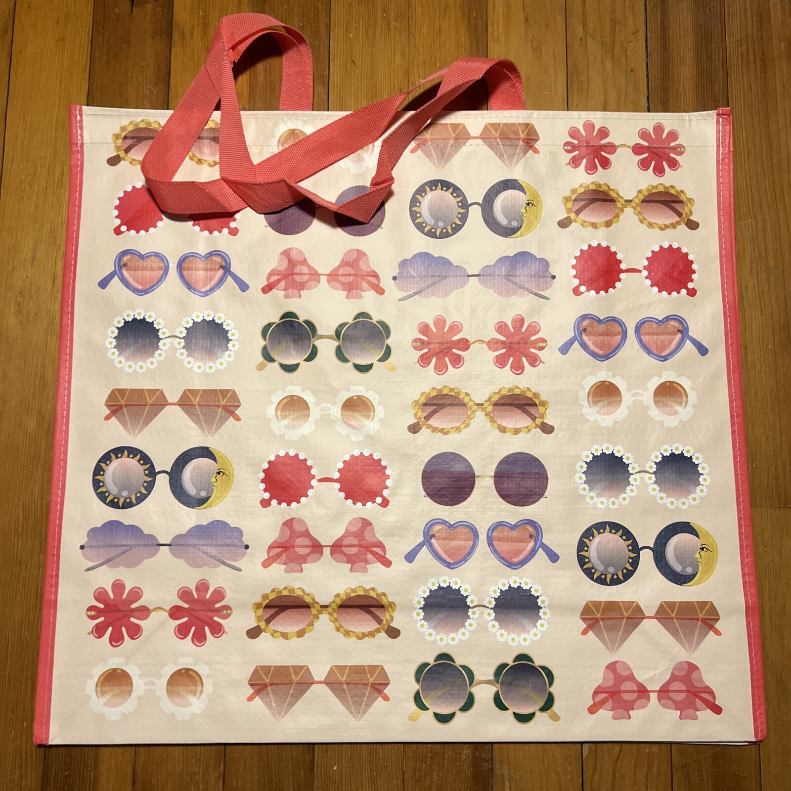 NEW TJX Large Reusable Shopping Bag – Beautiful Design! GLASSES 👓 To Cool 😎
