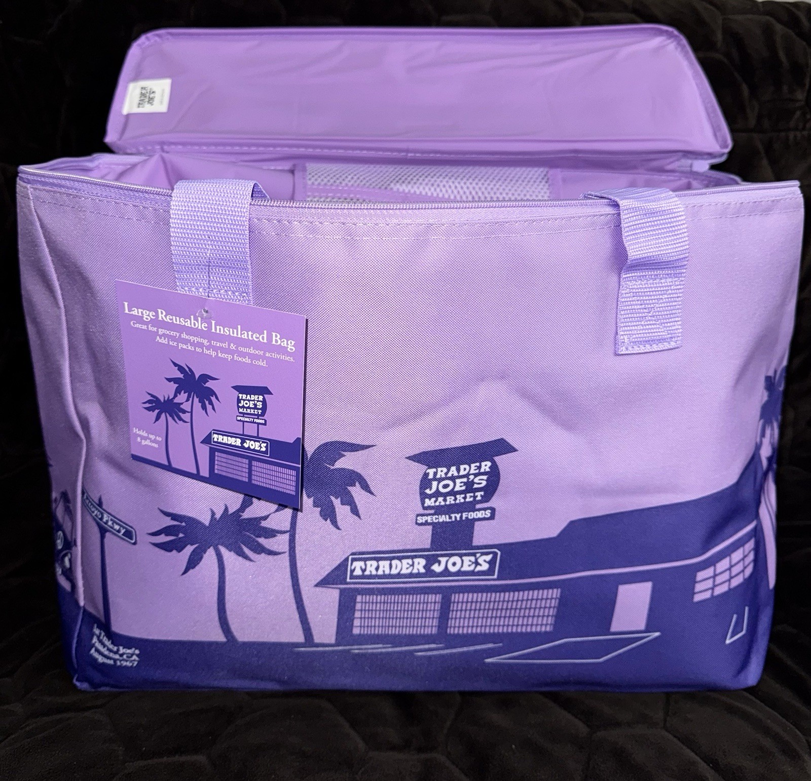 Trader Joe’s Lavender Reusable Insulated Shopping Bag 8Gallon BRAND NEW