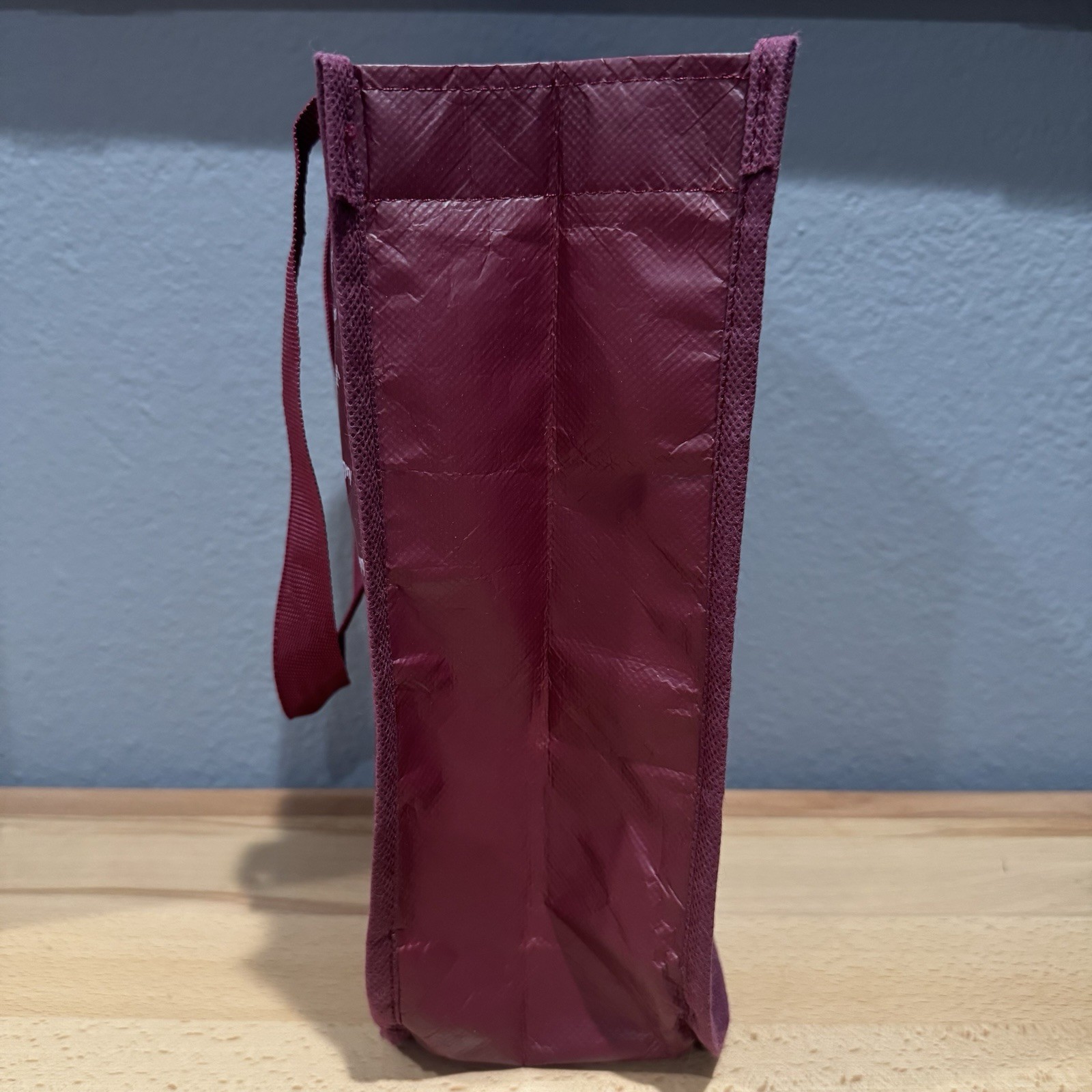 Lululemon Bag Tote Reusable – Burgundy Shopping Bag – 11”x9”x5”