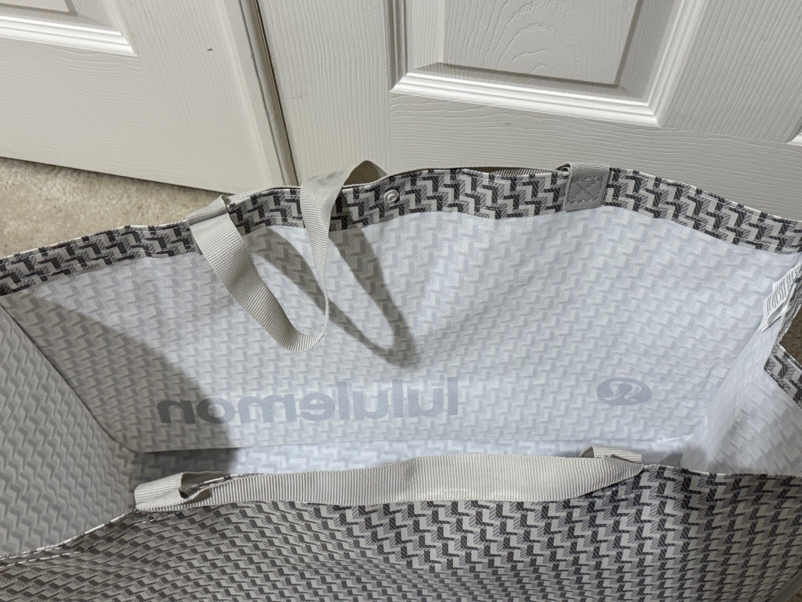 New 2 Lululemon Logo Extra Large Reusable Shopping Tote Bag Gray