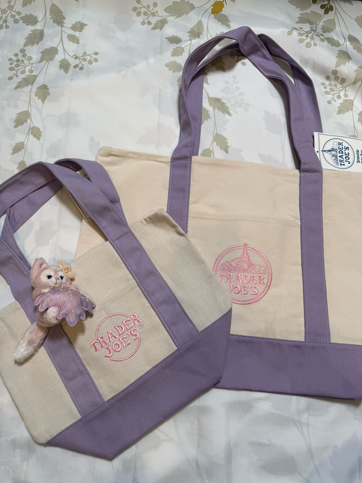 Trade Joe’s 2026 Canvas Tote Bag Large+ Mini Set of 2 NWT Keychain Not Included