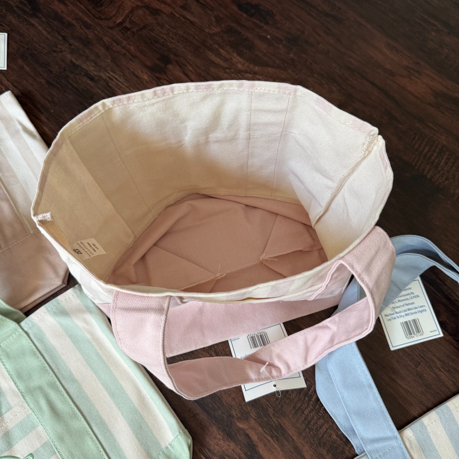 Trader Joe’s Mini Pastel Stripe Canvas Tote Bag Complete Set of 4 2026 Limited