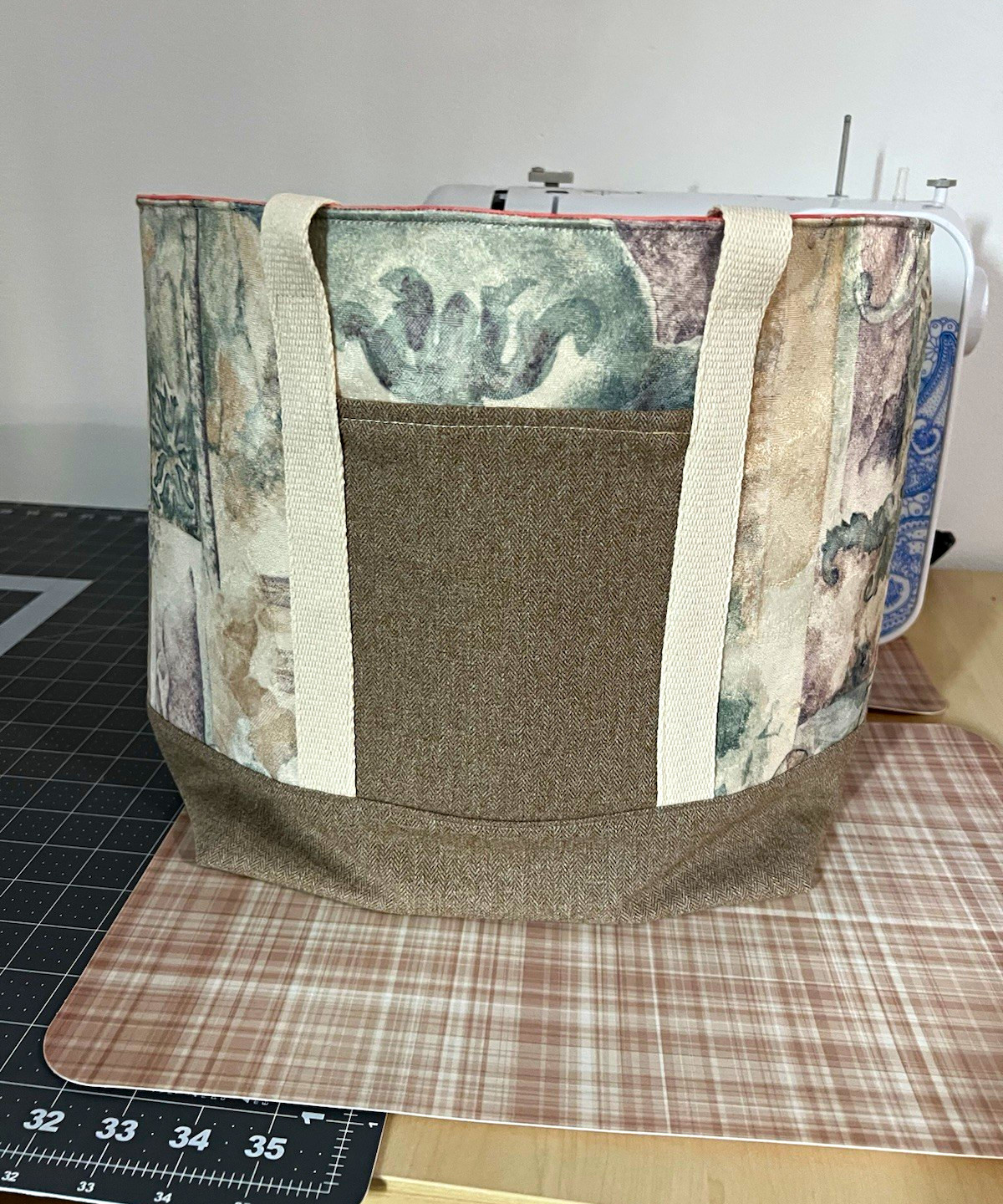 Homemade Cotton Lined Large Tote Bag Multicolor with 2 Outside Pockets 16x12x6