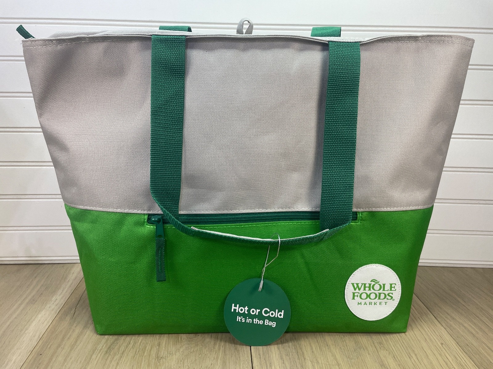 NWT Whole Foods Insulated Bag Tote Double Handle Green Beige Reusable Clean