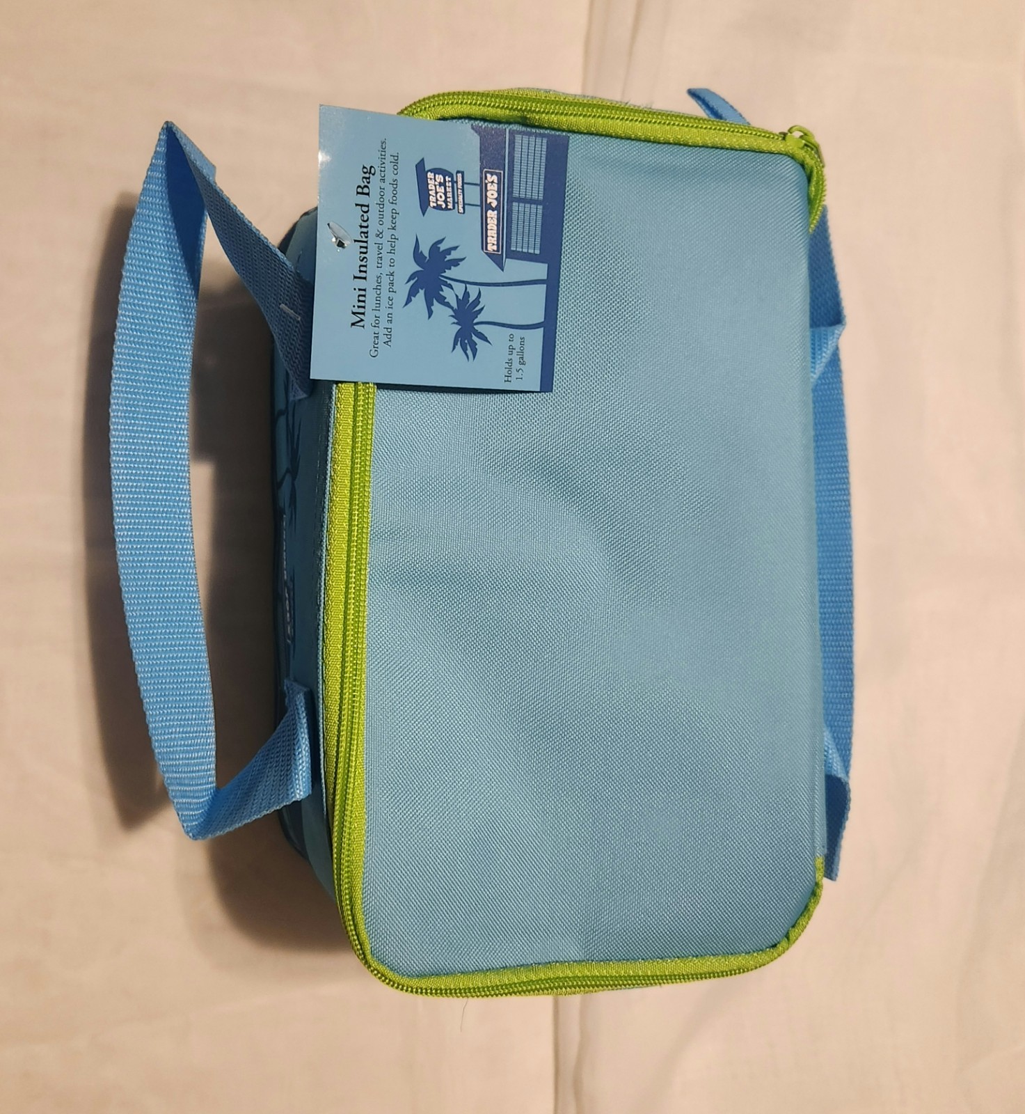 NWT Trader Joe’s Mini Insulated Tote Cooler Bag 1.5-Gal Blue Lunch Travel Beach
