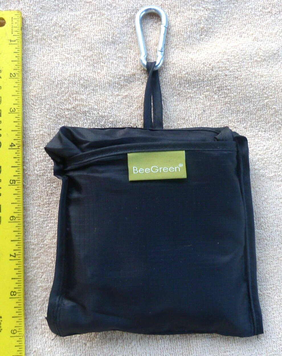 BeeGreen Reusable Tote Bag Folds into Attached Pouch Black NEW