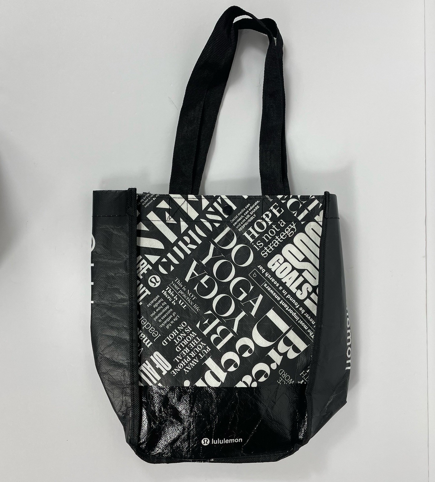 Lululemon Rare Black DO Yoga Reusable Small Tote Bag Read Black Shopping Sack