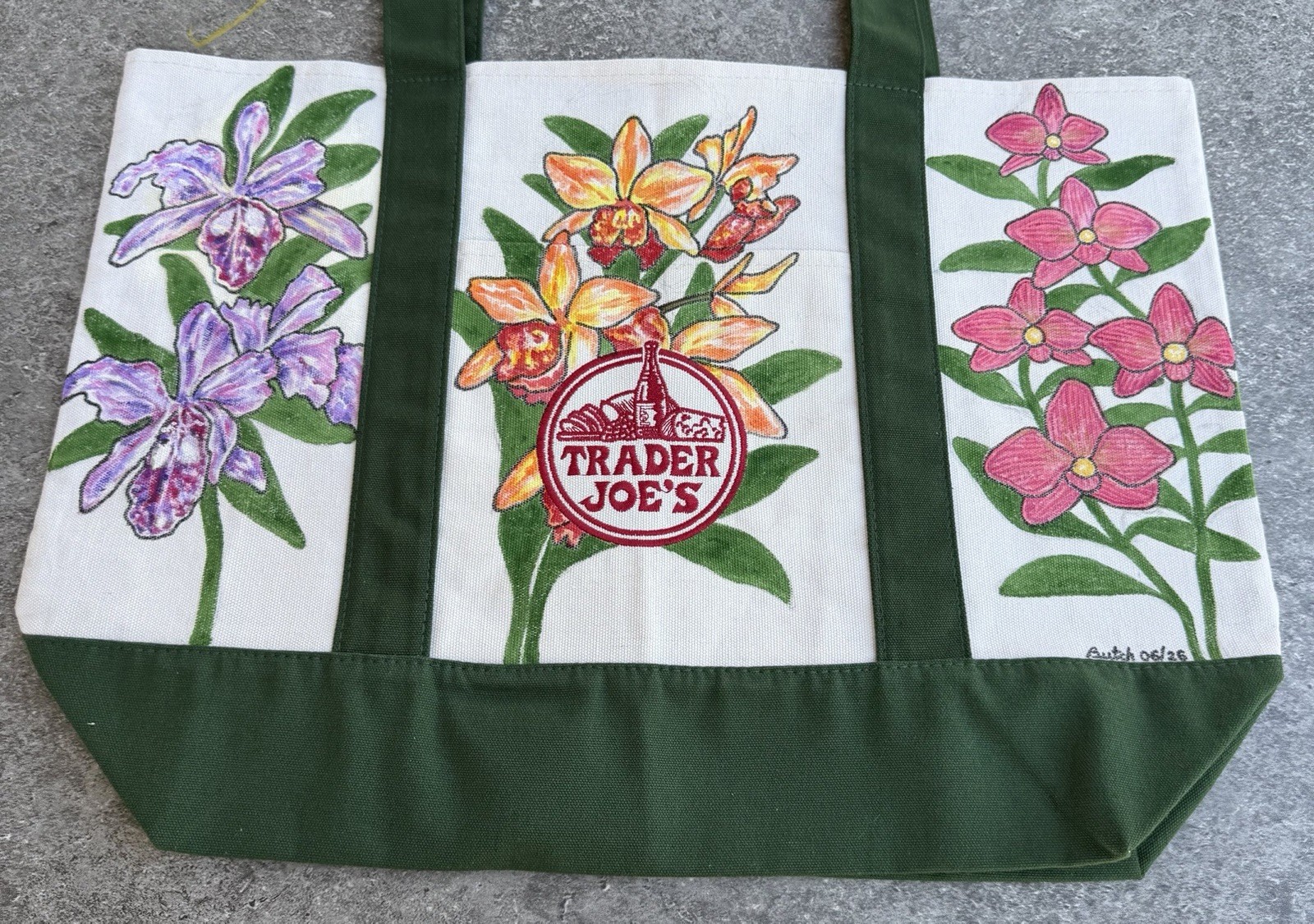 Trader Joe’s Floral Large Green Canvas Tote Bag, New With Tags