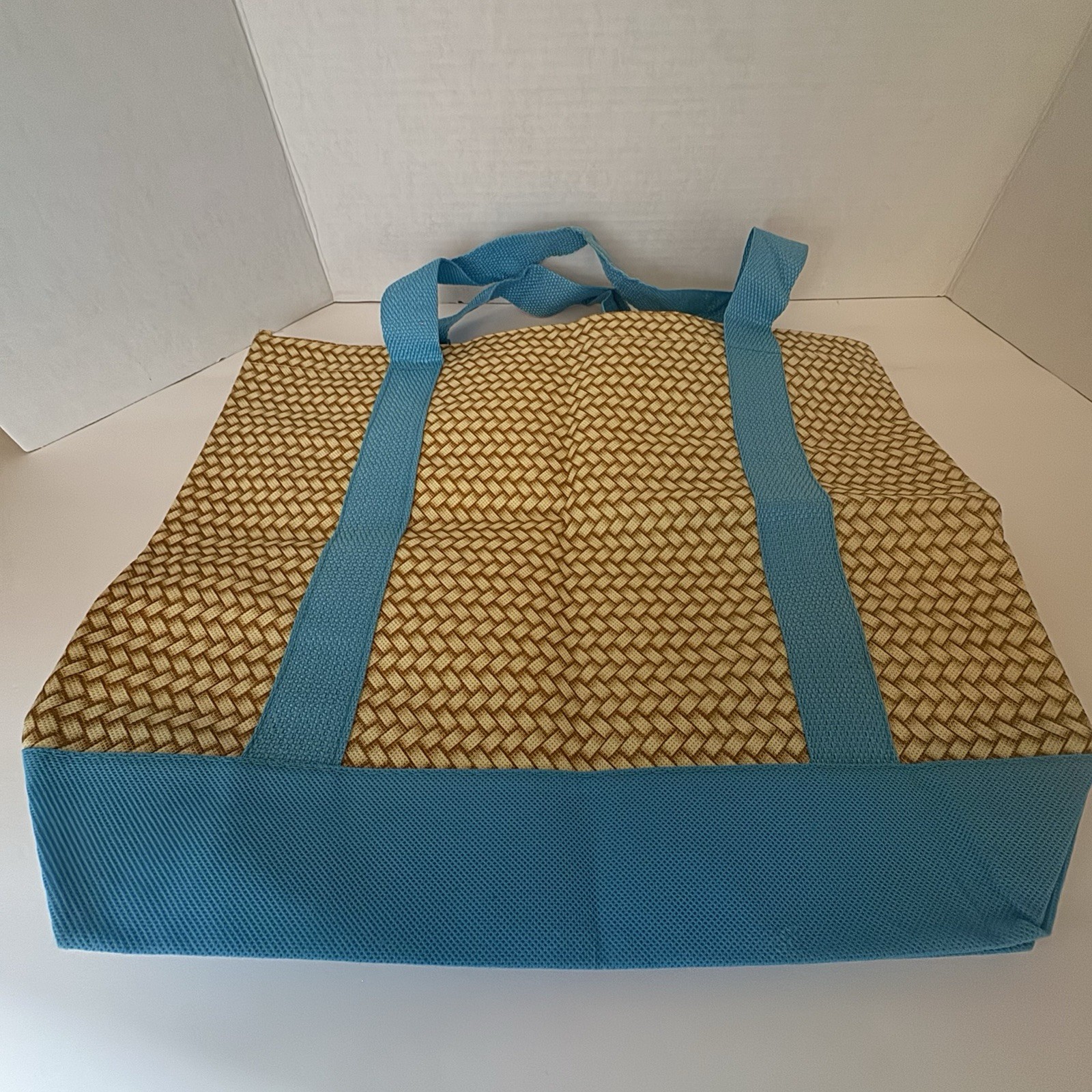 Artisan Tote Women Large Blue Beige Woven Mesh Boho Summer Casual Beach Bag