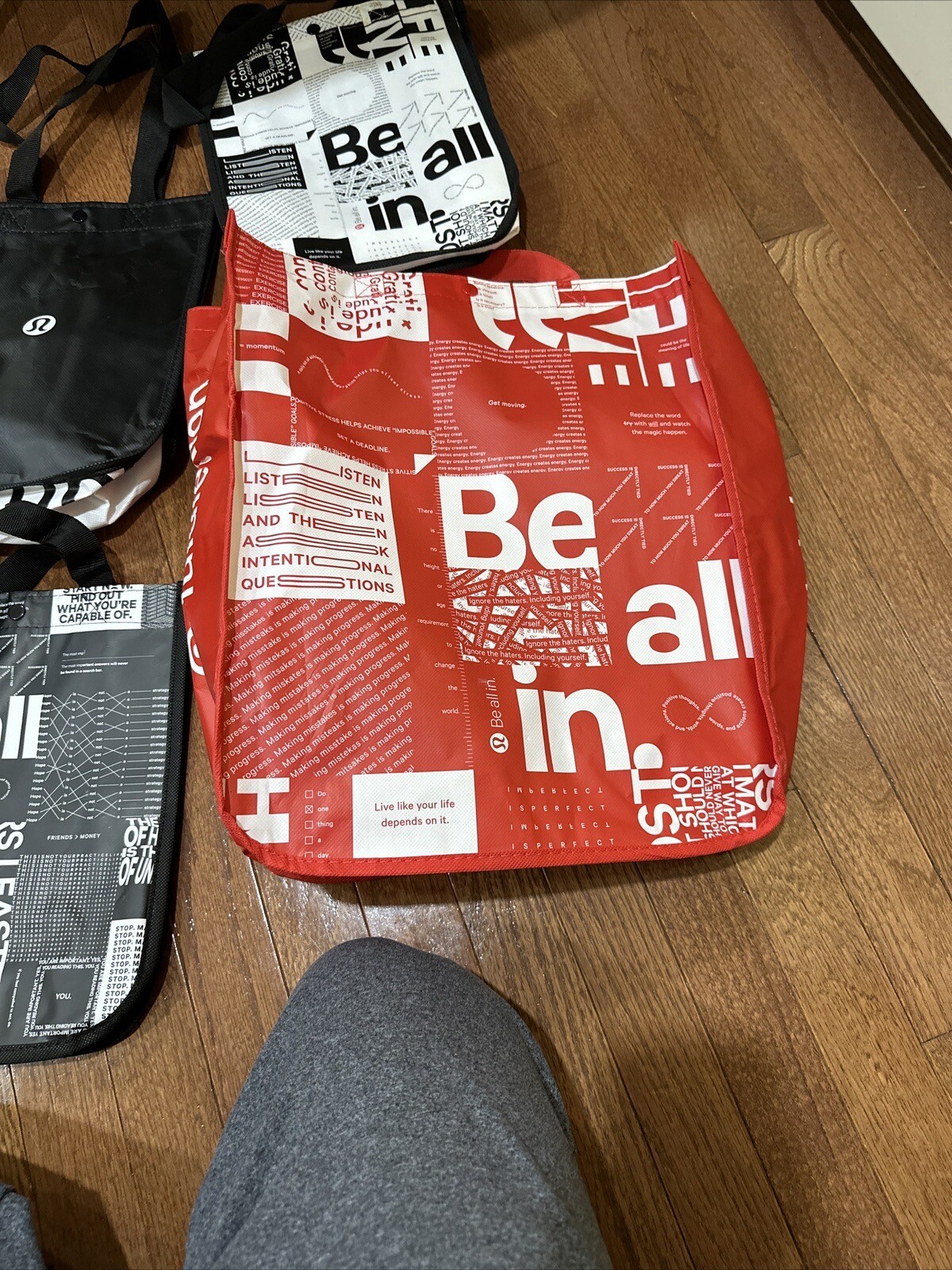 6 X New Jumbo To Small lululemon shopping bag Various Rare Ones