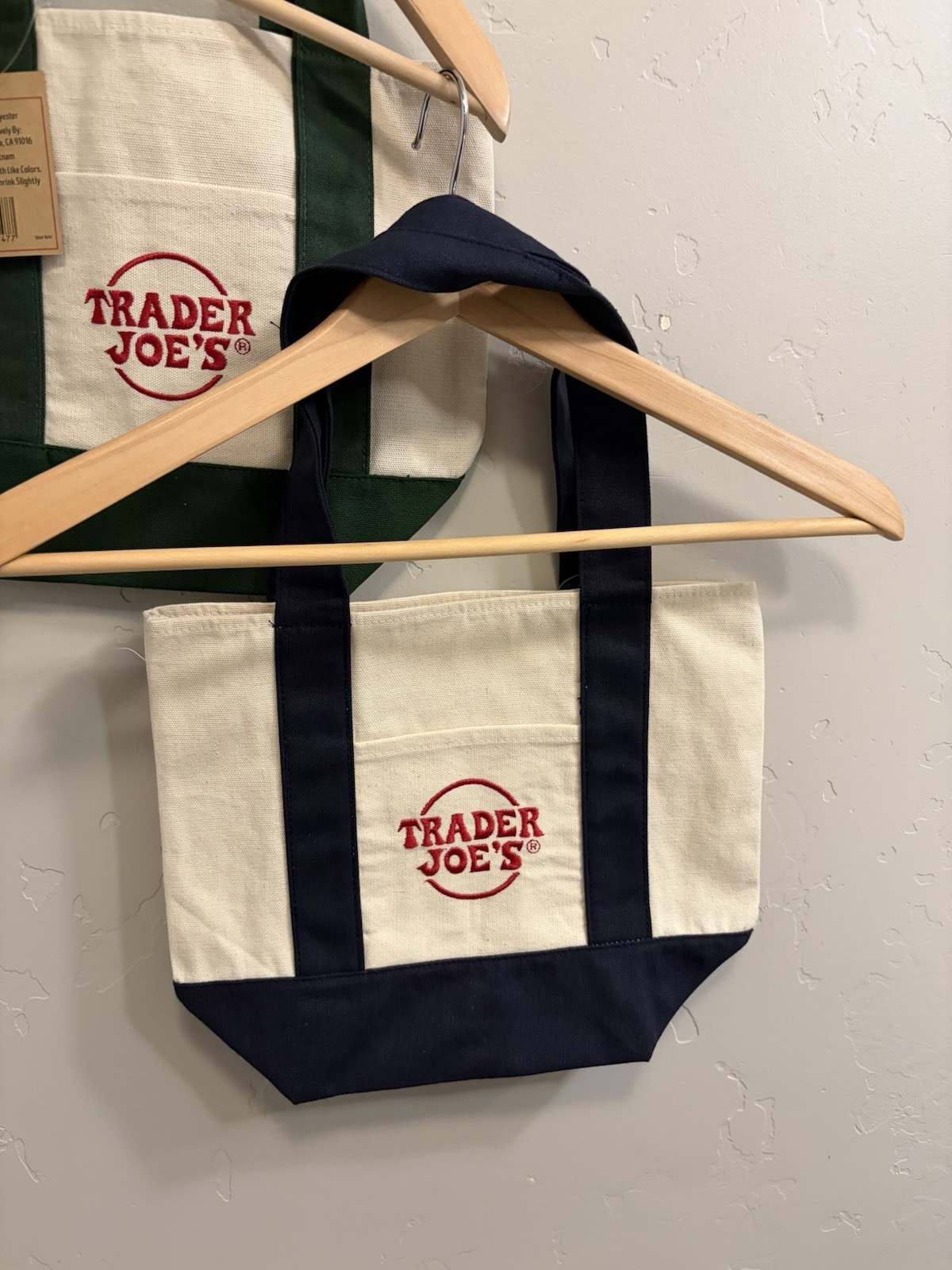 Trader Joe’s NWT (Lot of 2) Blue Mini and Green Mini Canvas Tote Bags 12x10x5