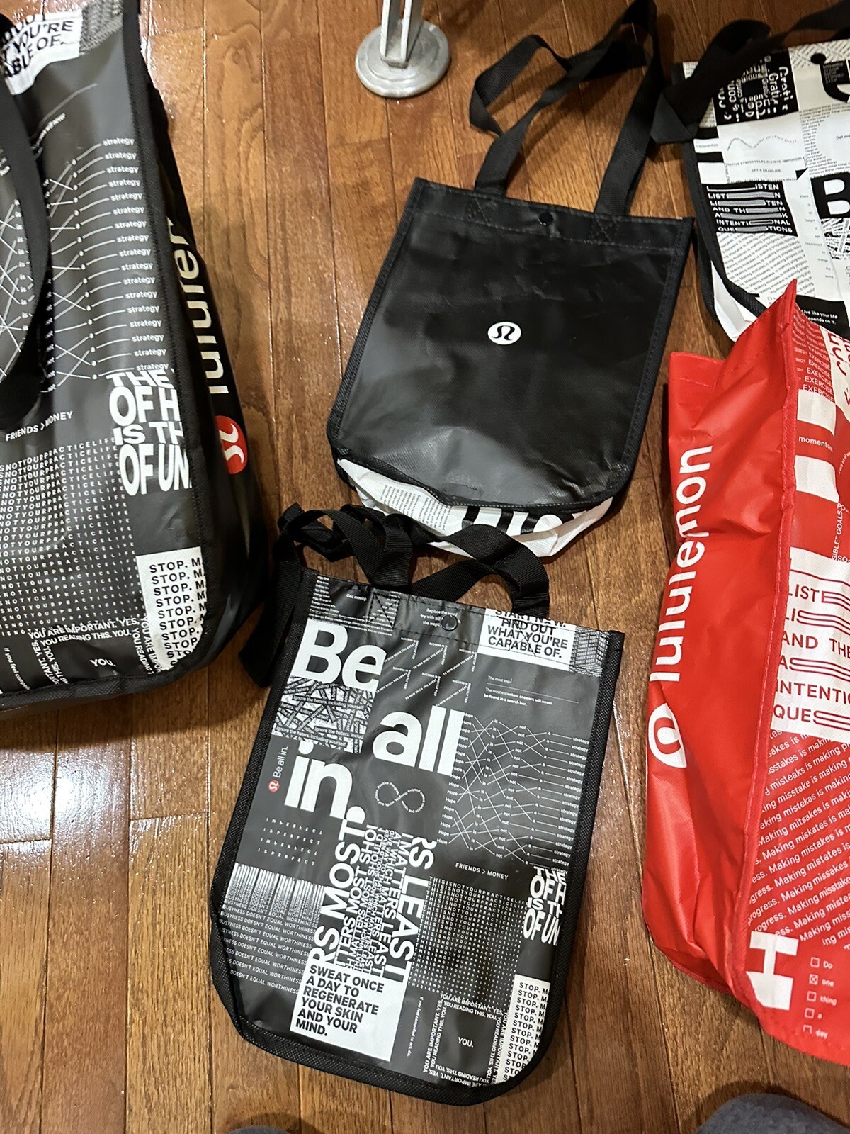 6 X New Jumbo To Small lululemon shopping bag Various Rare Ones