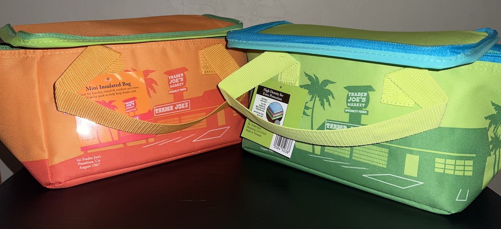 New 2026 Trader Joe Mini Insulated Bags 2 Pack!