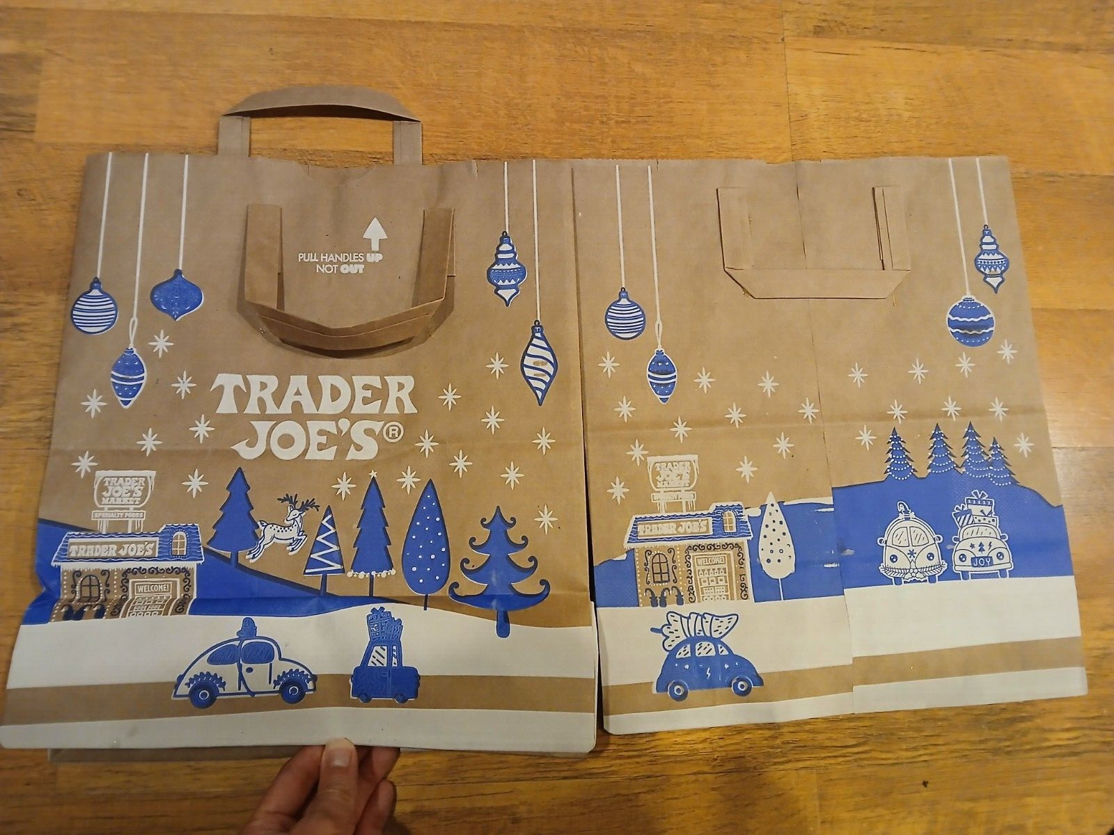 New Trader Joe’s 2024 Christmas Grocery Bag Holiday Limited Edition Set of 2
