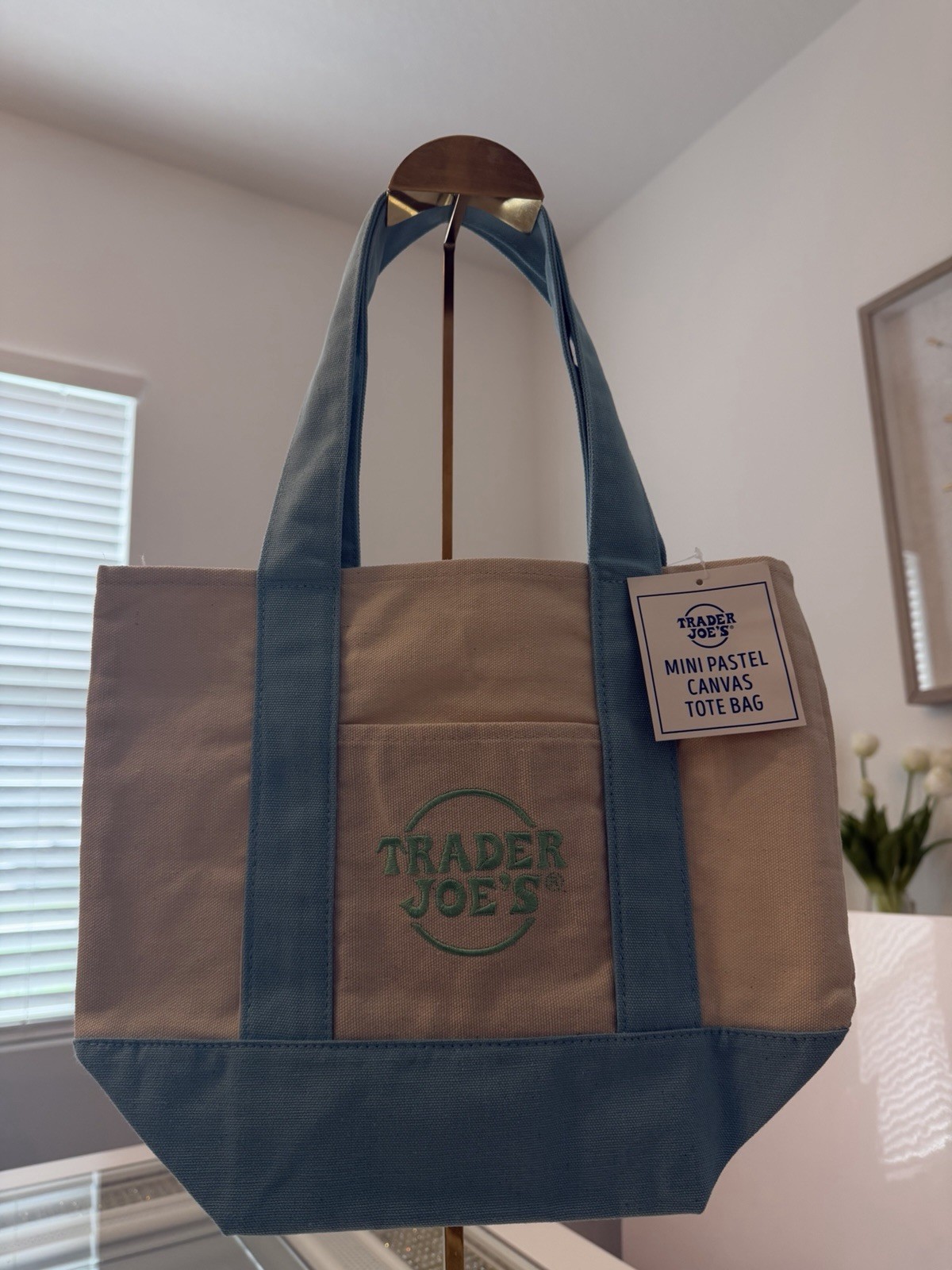 Spring 2026 Trader Joe’s Mini Pastel Canvas Tote Bag Set Of 4 NWT IN HAND