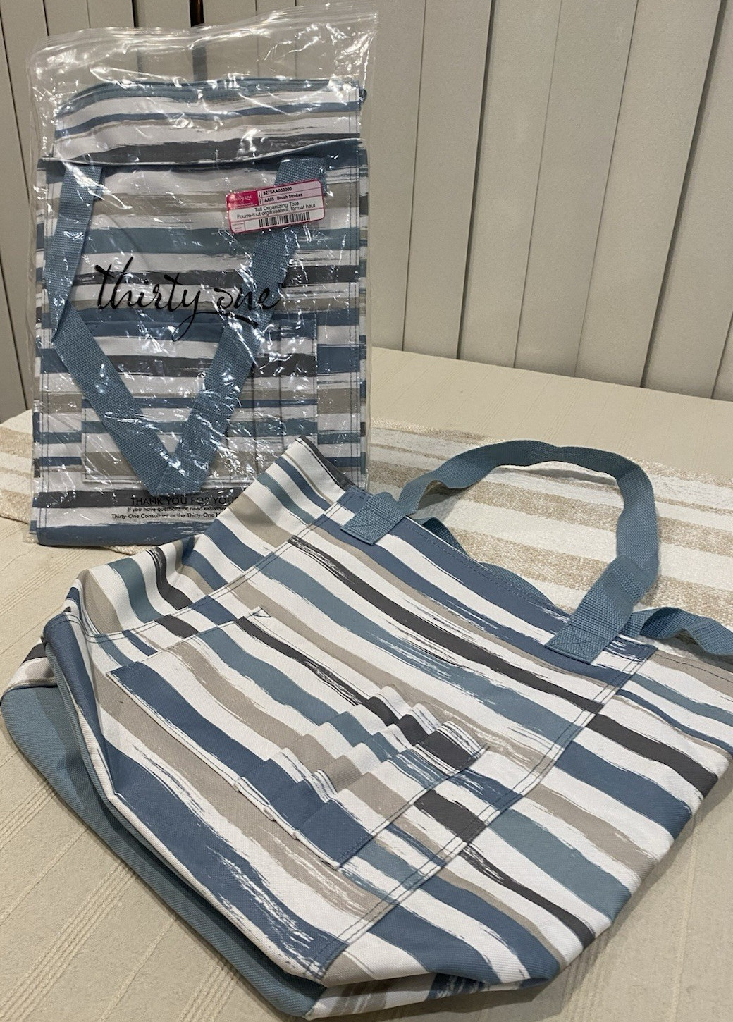 Thirty-One Canvas Reusable Shopping Bag 18x20x16 Blue/White/Gray Striped